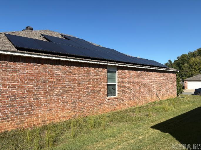 5097 Woodstream Drive Property Photo 3