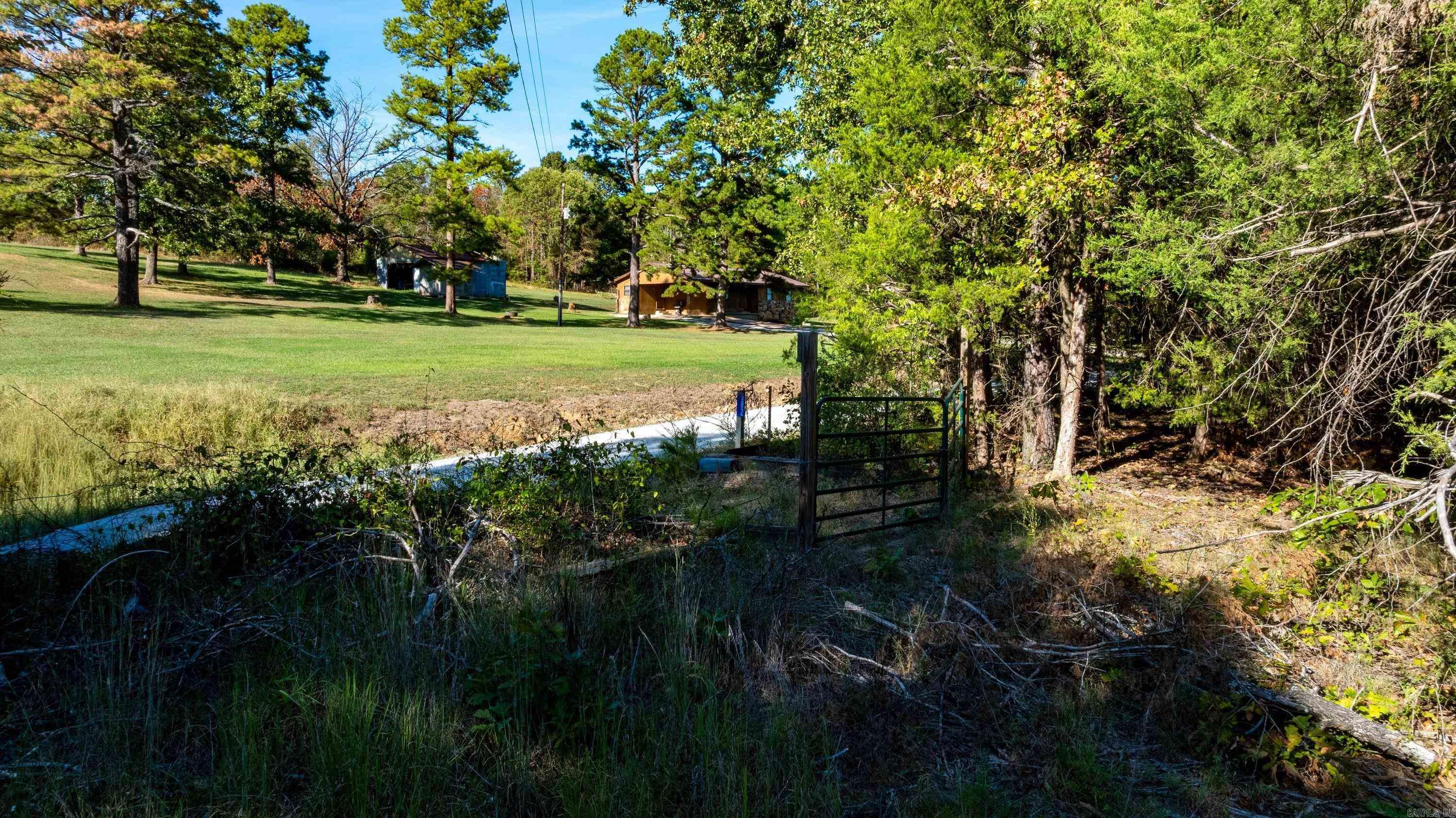682 Jones Farm Rd Property Photo 4