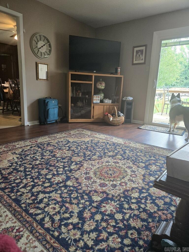 114 Santa Fe Trail Property Photo 8