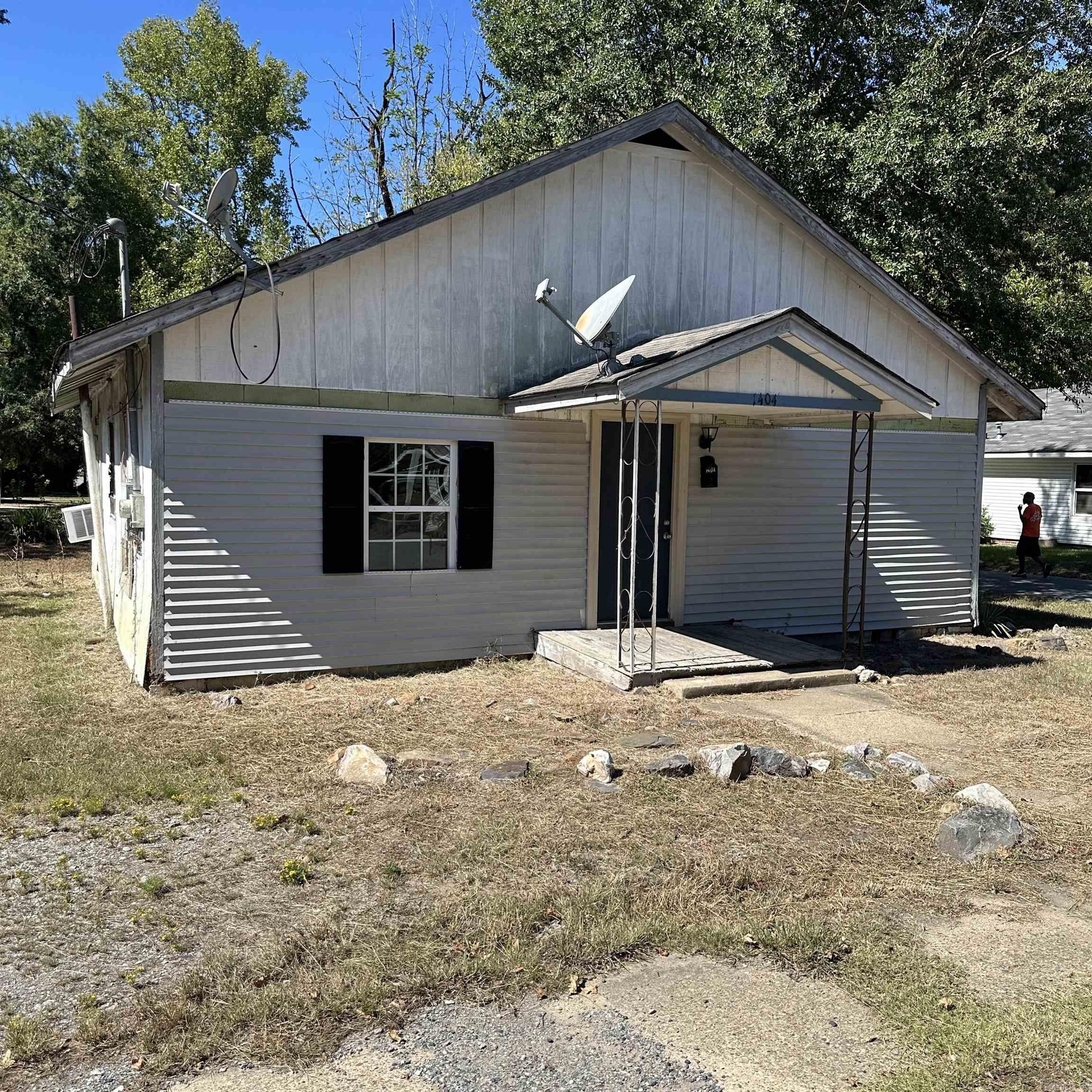 1404 Dyer Street Property Photo 1