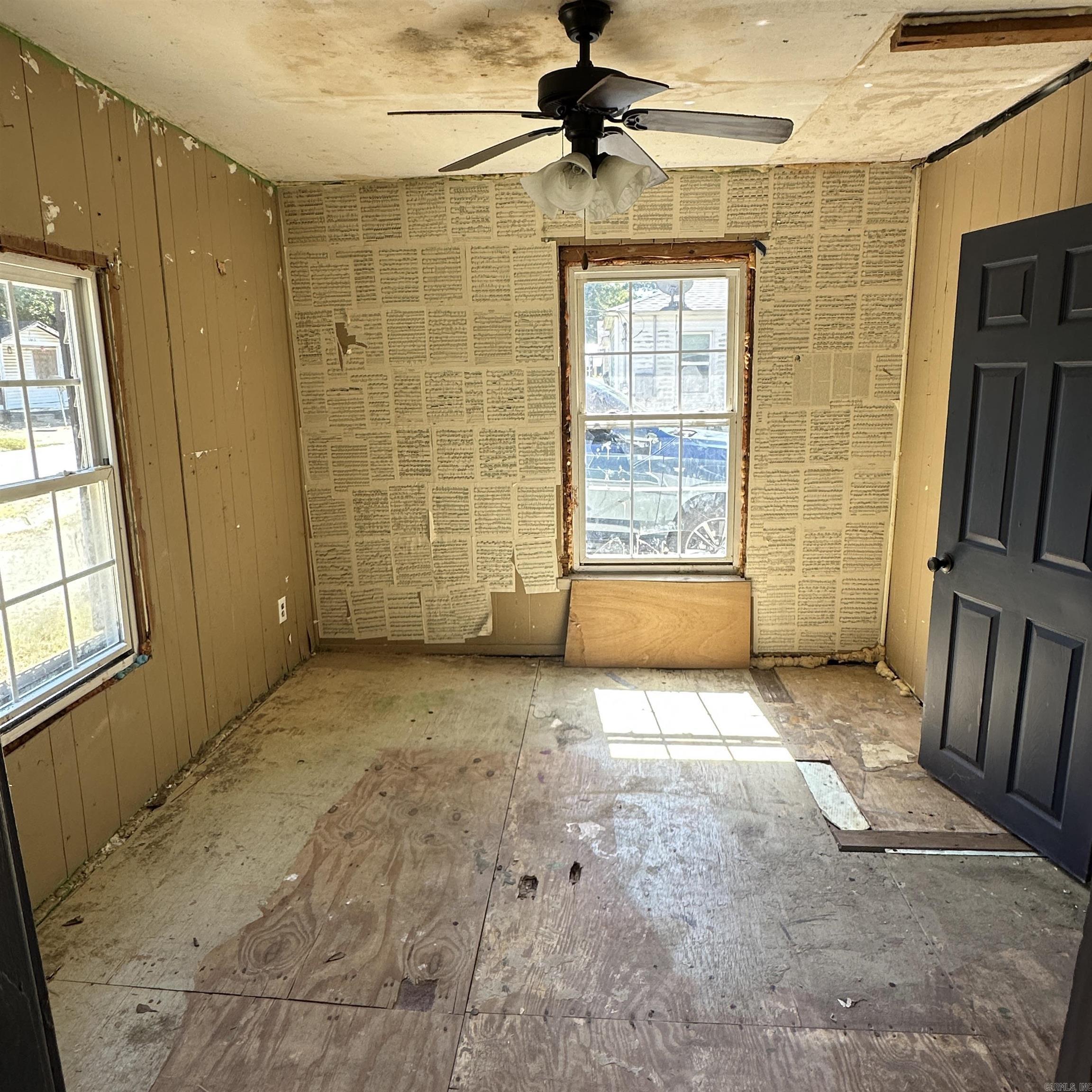 1404 Dyer Street Property Photo 20
