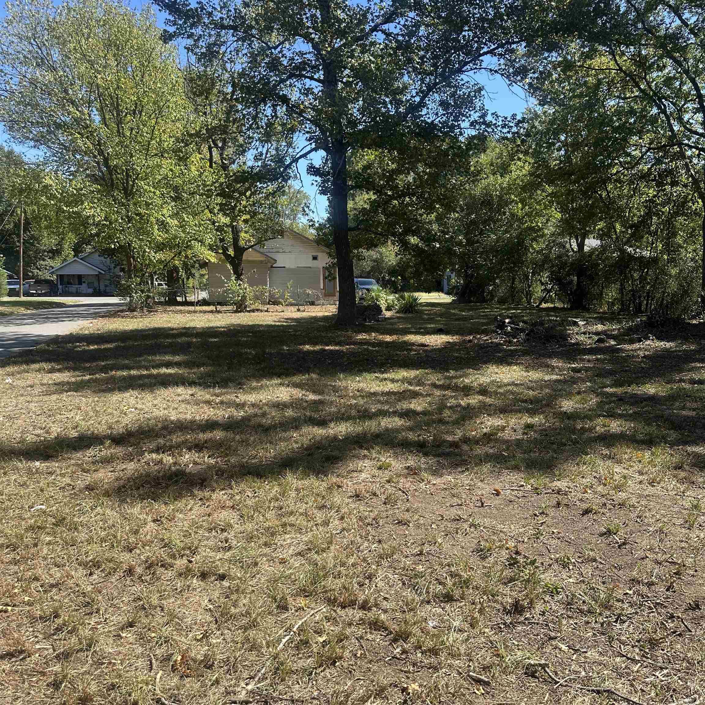 1404 Dyer Street Property Photo 27