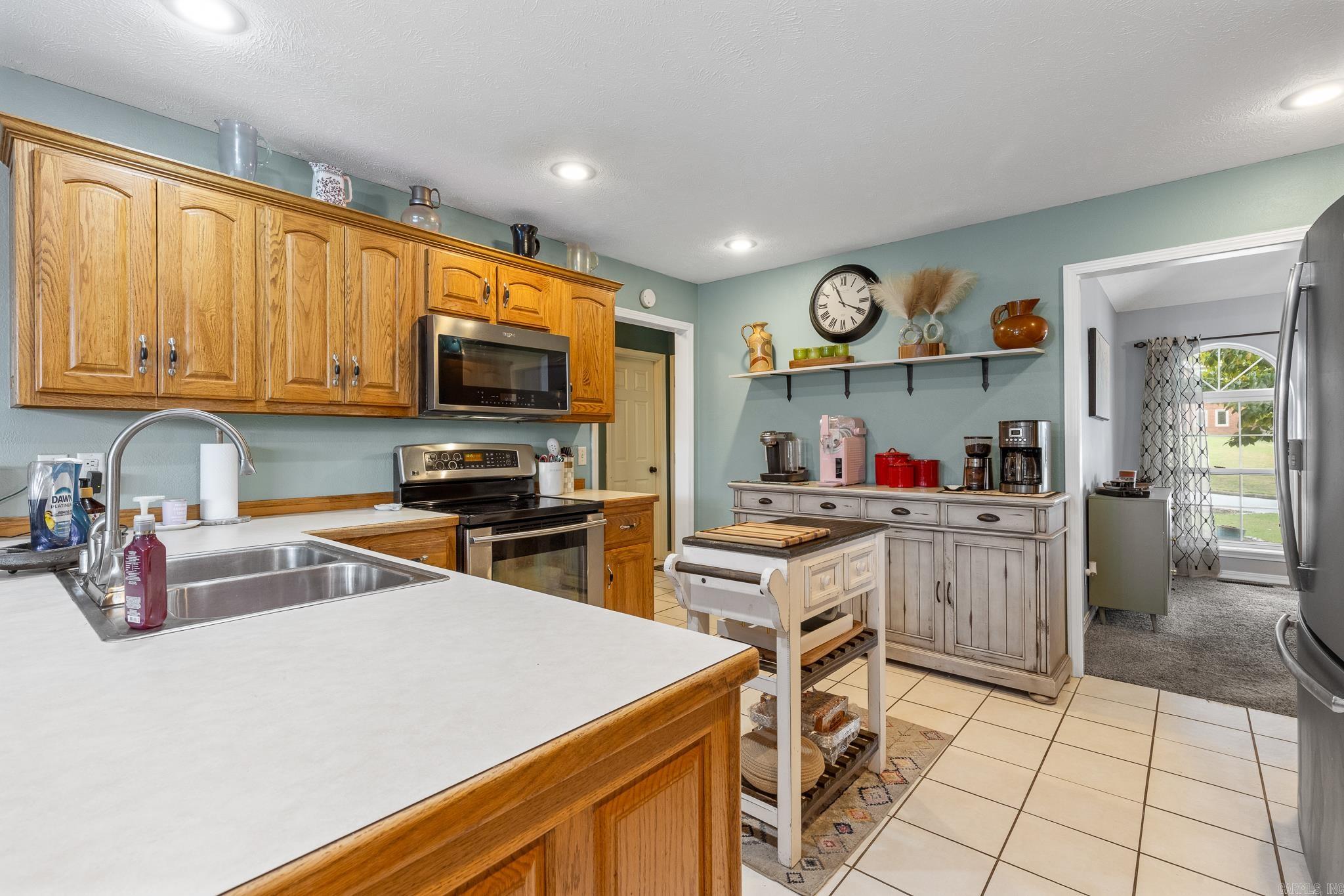 305 Pebble Beach Drive Property Photo 14