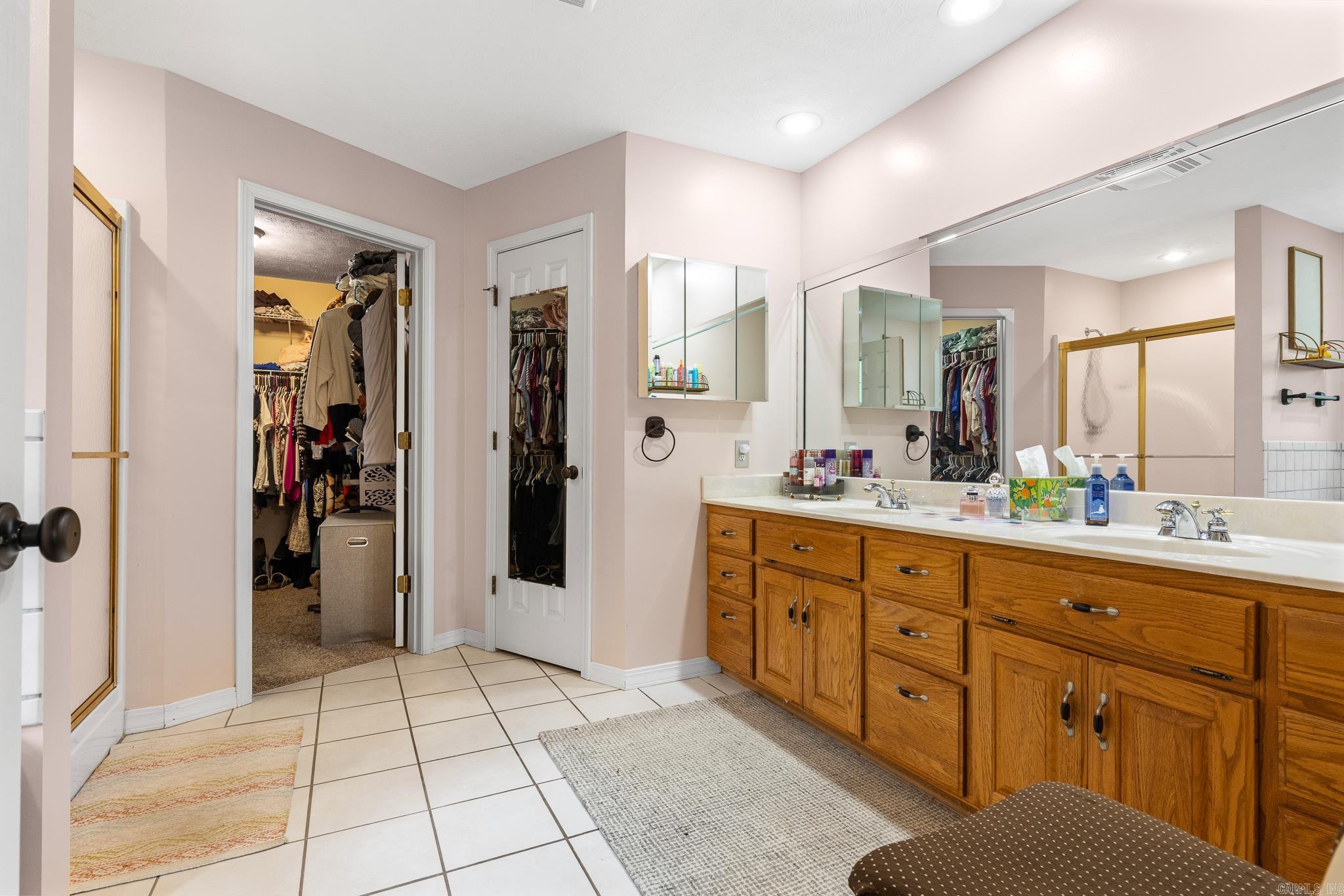 305 Pebble Beach Drive Property Photo 20