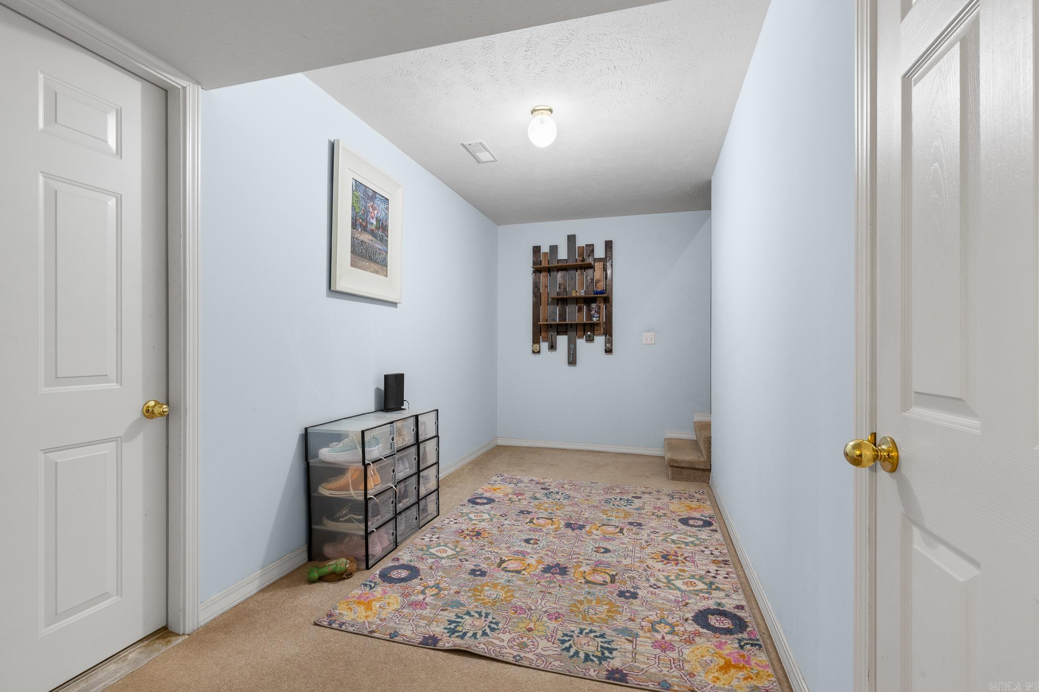 305 Pebble Beach Drive Property Photo 27