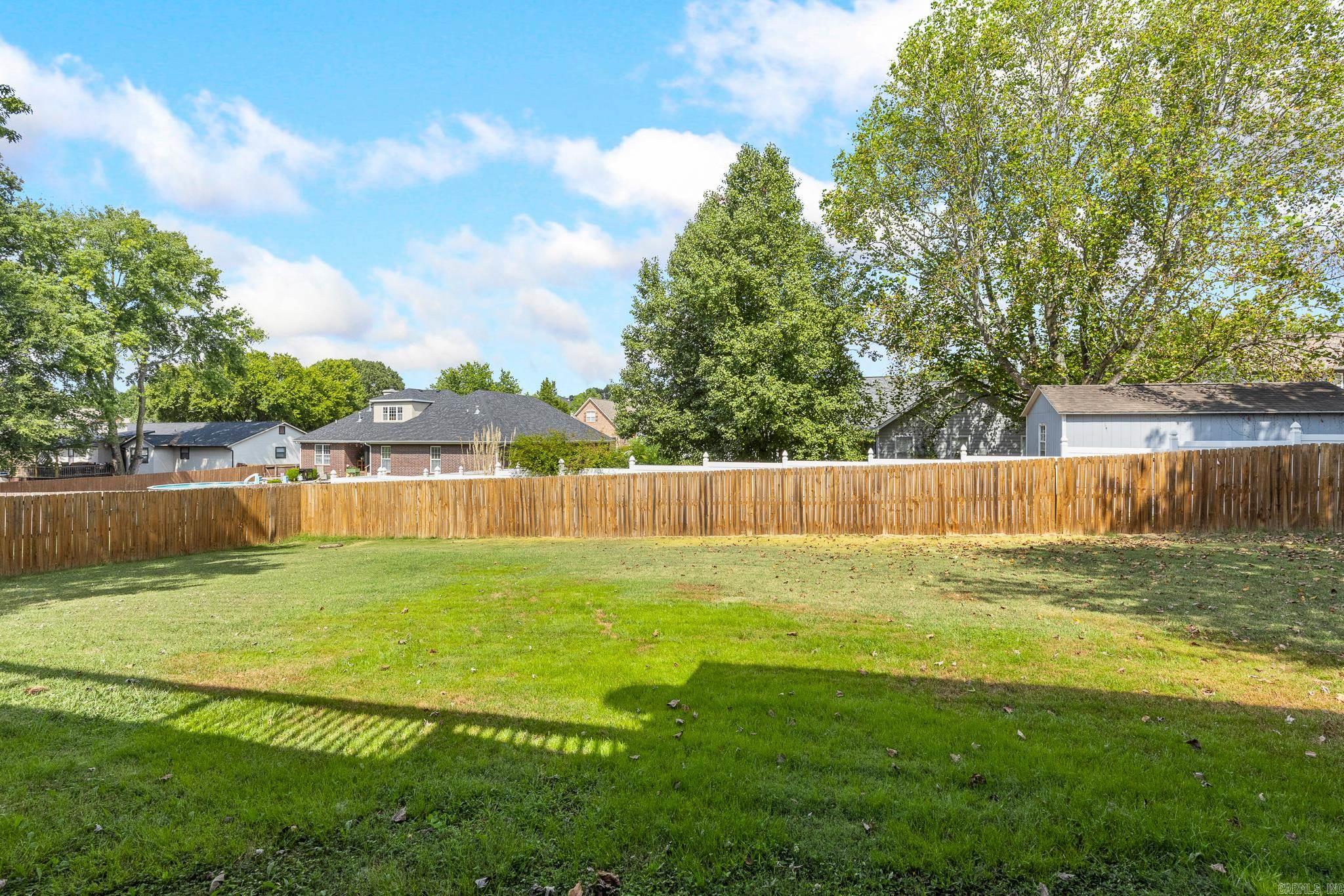 305 Pebble Beach Drive Property Photo 44