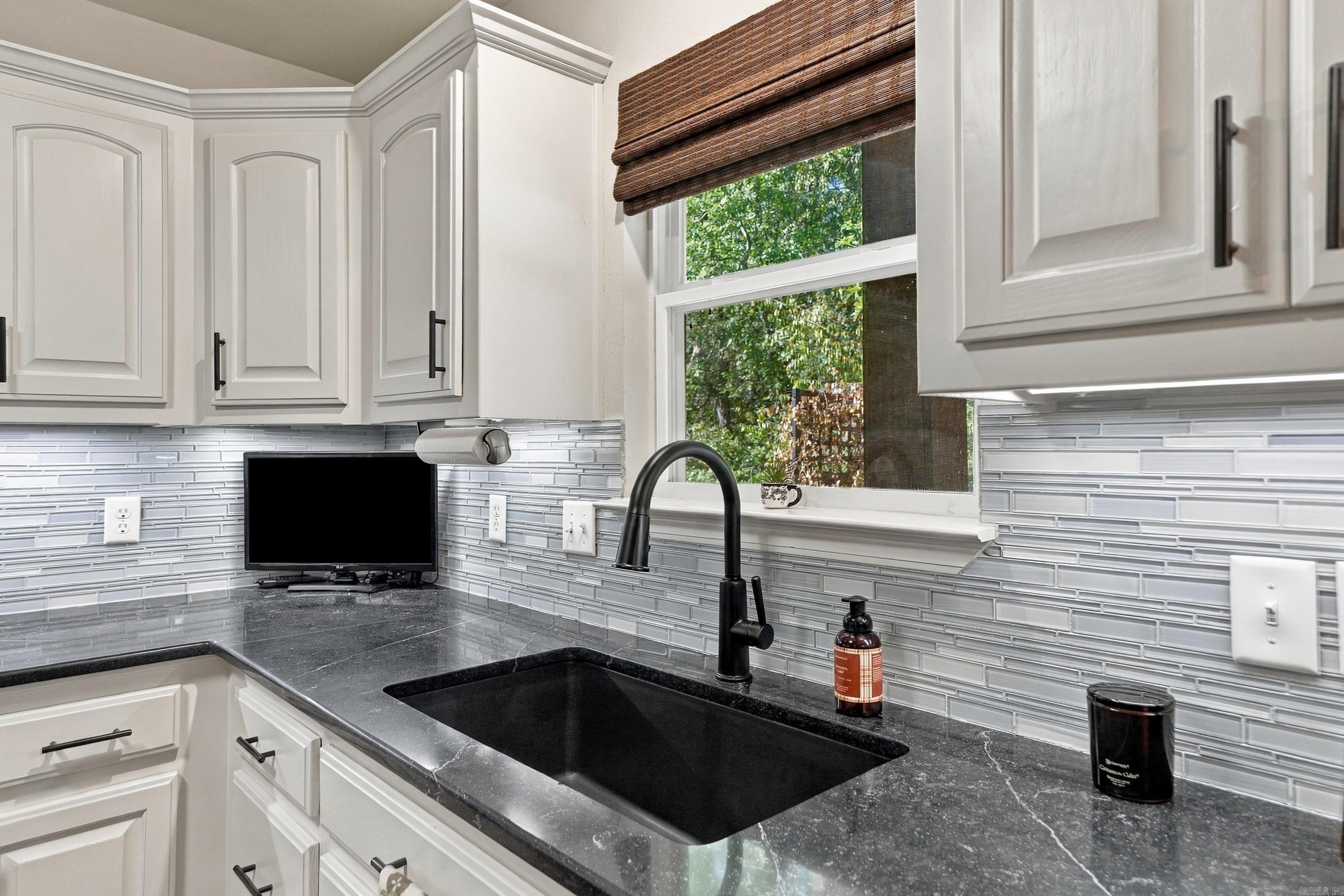 318 Sherry Ann Court Property Photo 13