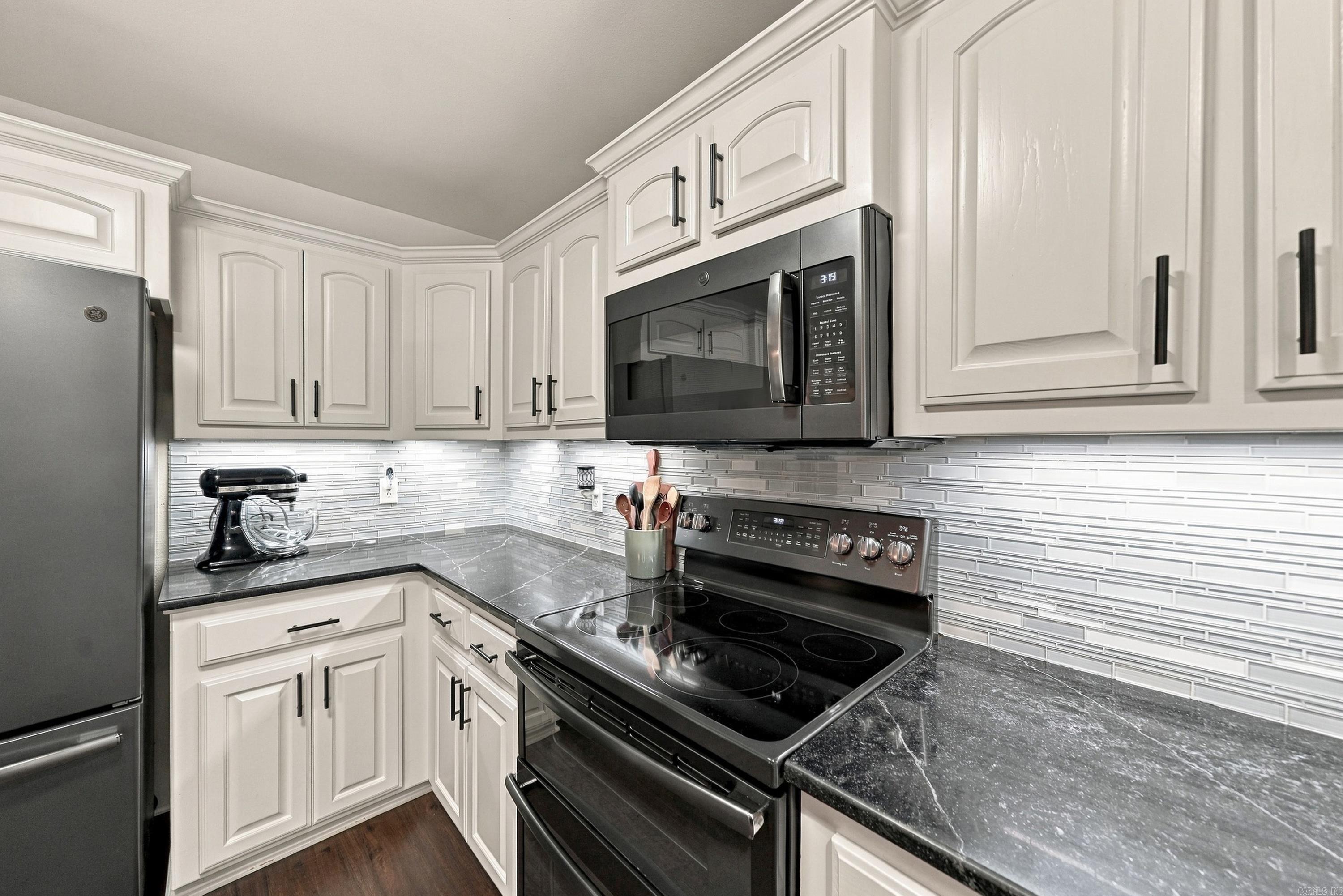 318 Sherry Ann Court Property Photo 16
