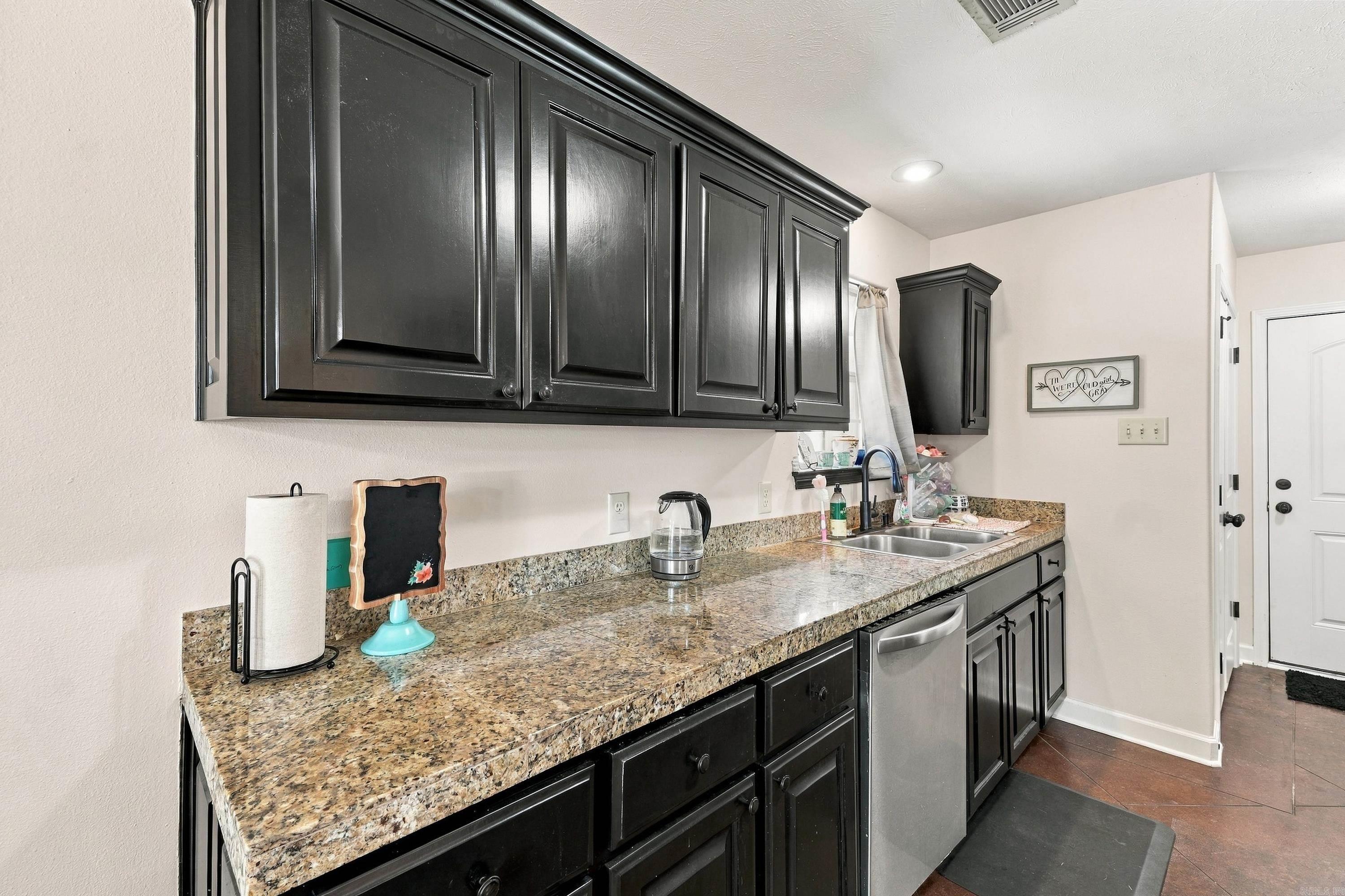 11 Brentwood Drive Property Photo 12