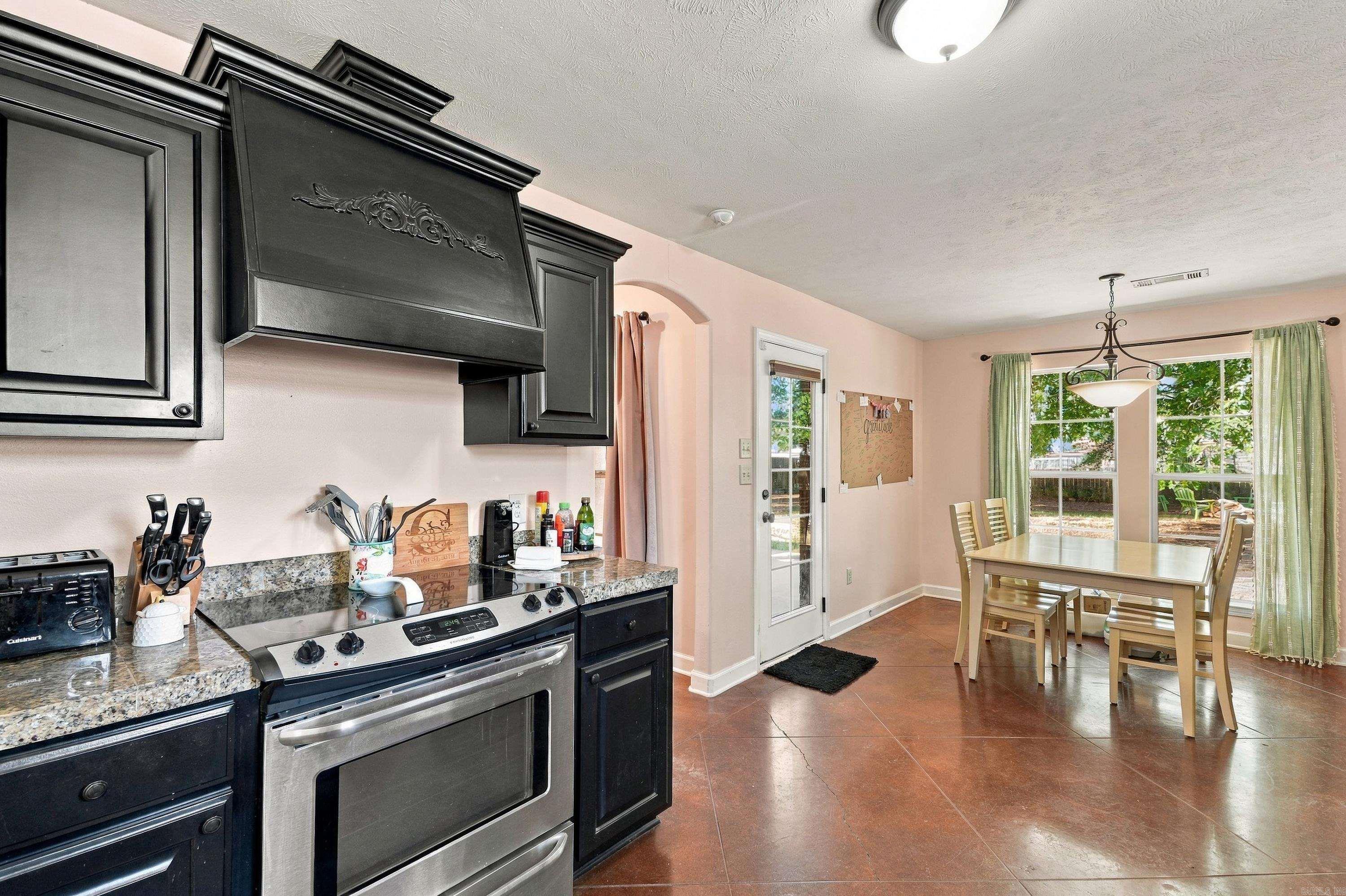11 Brentwood Drive Property Photo 14