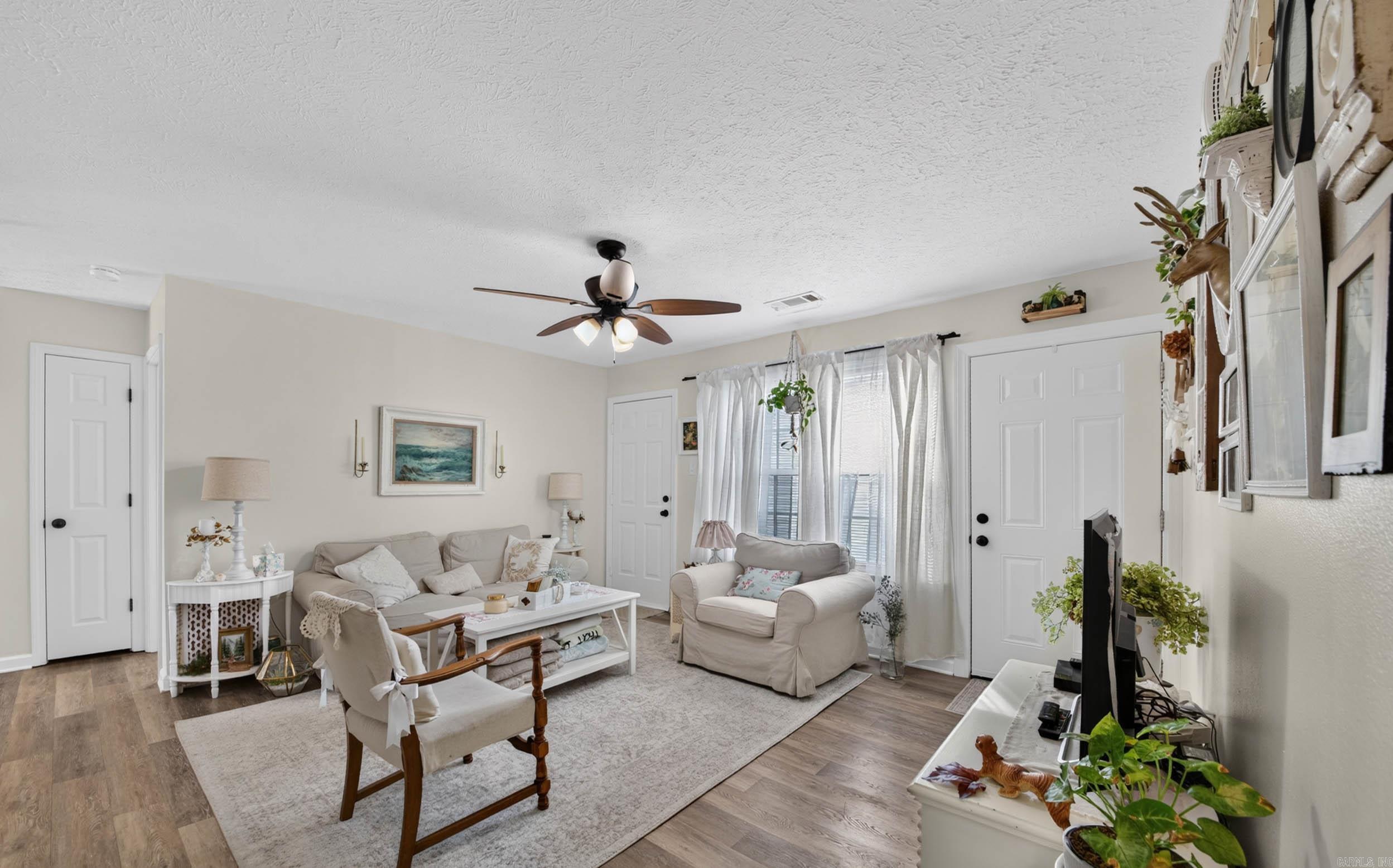1607 Moon Road Property Photo 8