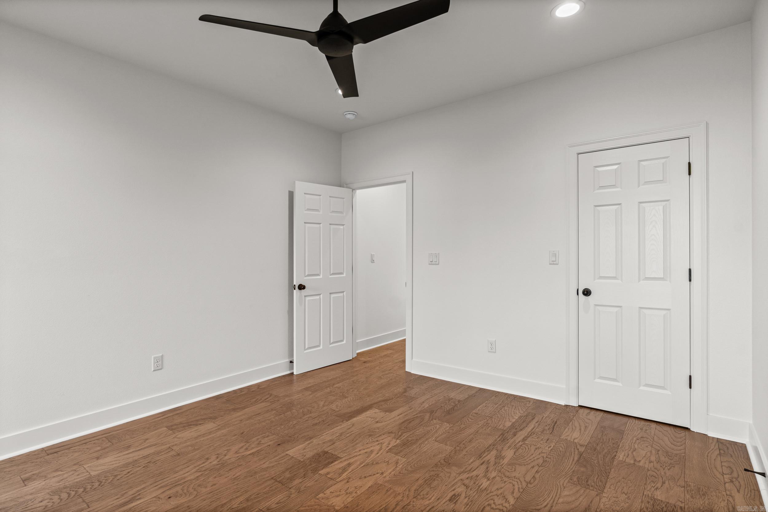 921 Wellington Property Photo 22