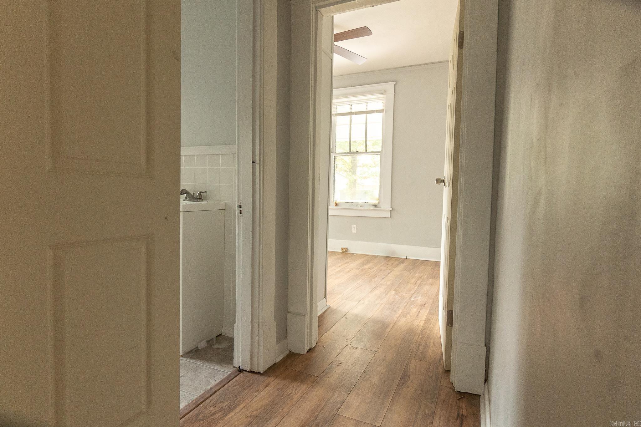2109 S Valentine Street Property Photo 7