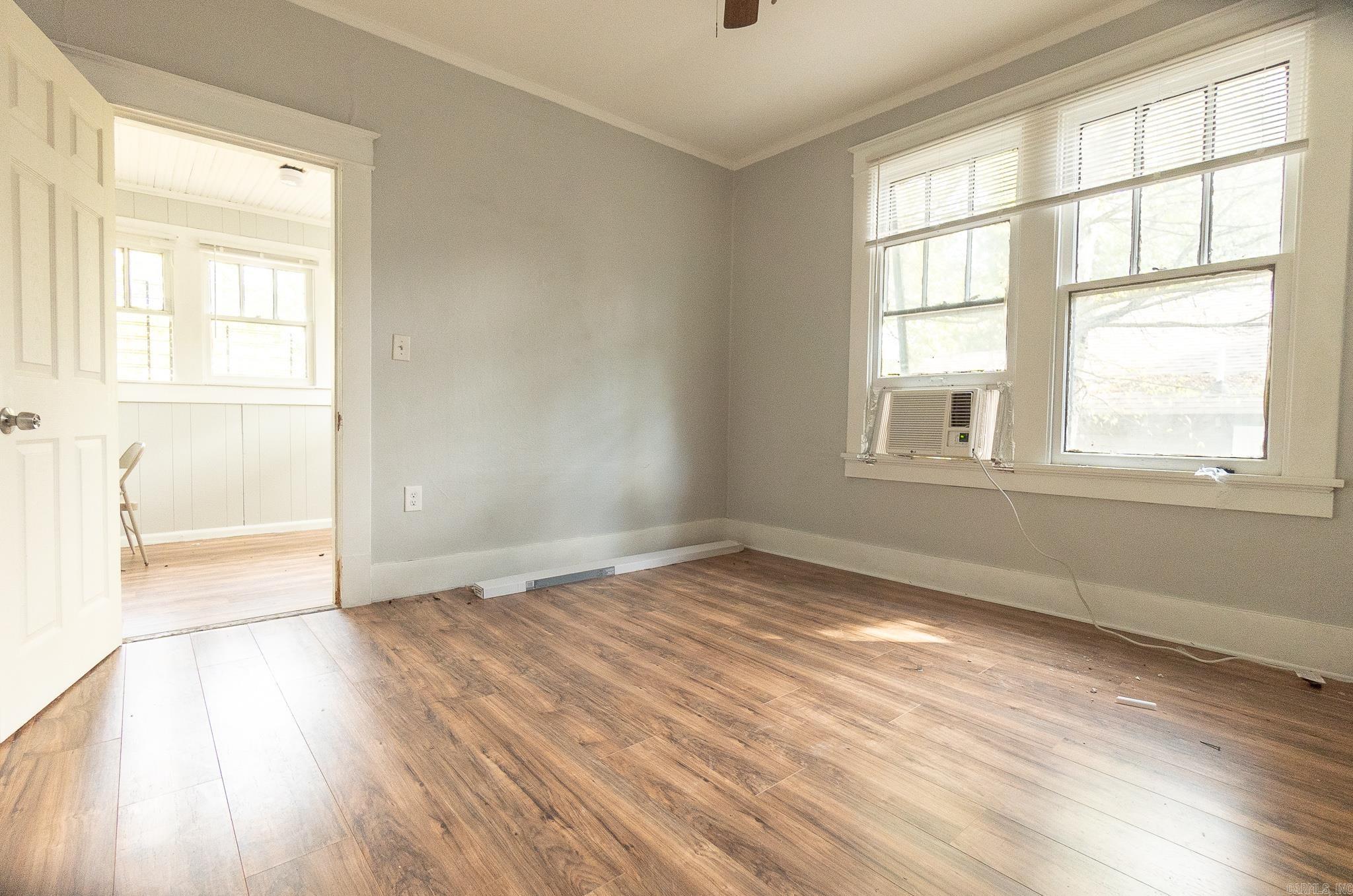 2109 S Valentine Street Property Photo 12