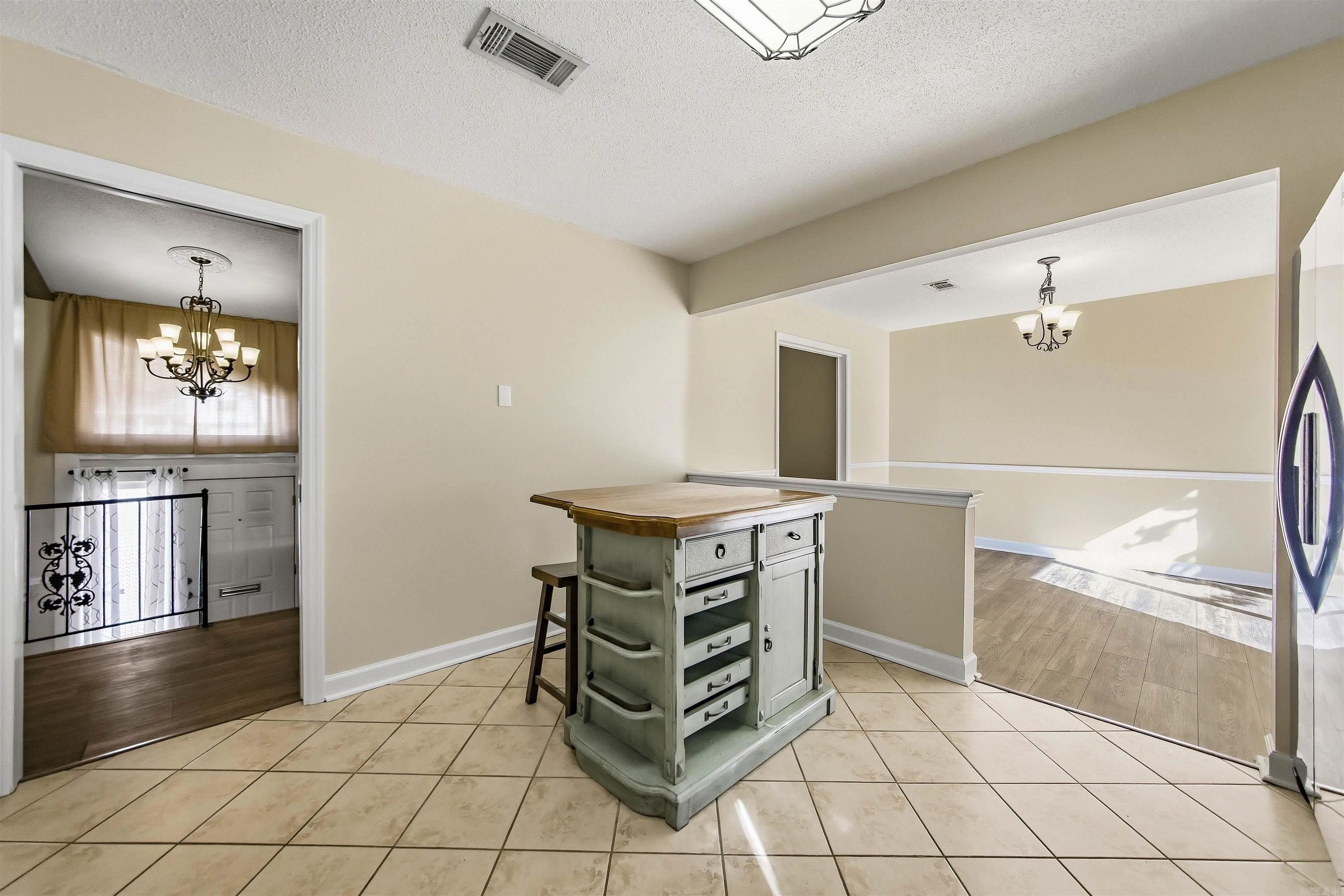 2219 Breckenridge Dr Property Photo 11