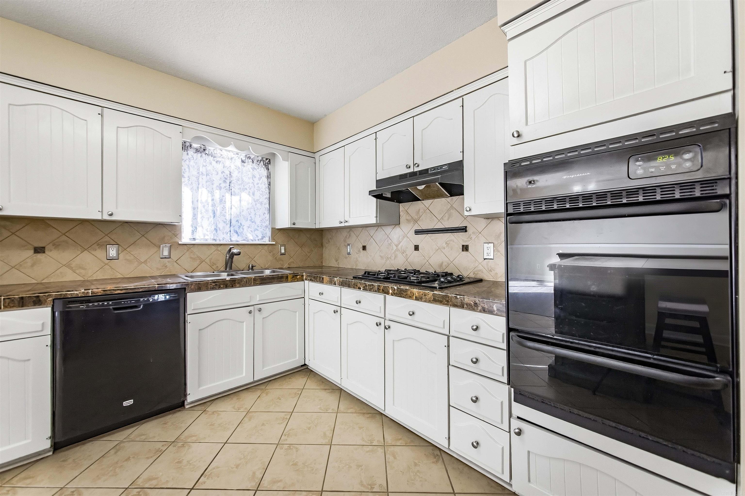 2219 Breckenridge Dr Property Photo 12