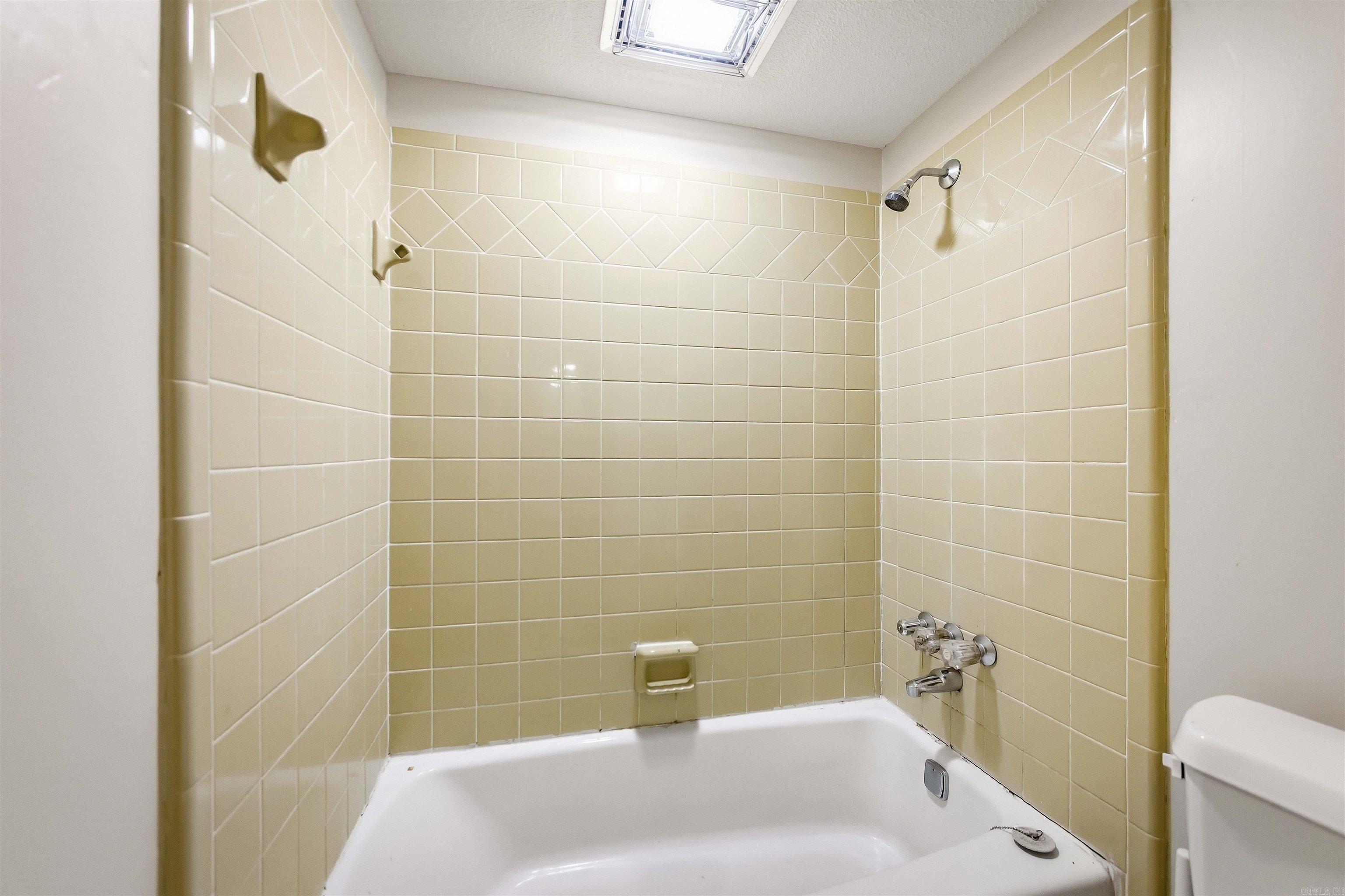 2219 Breckenridge Dr Property Photo 21
