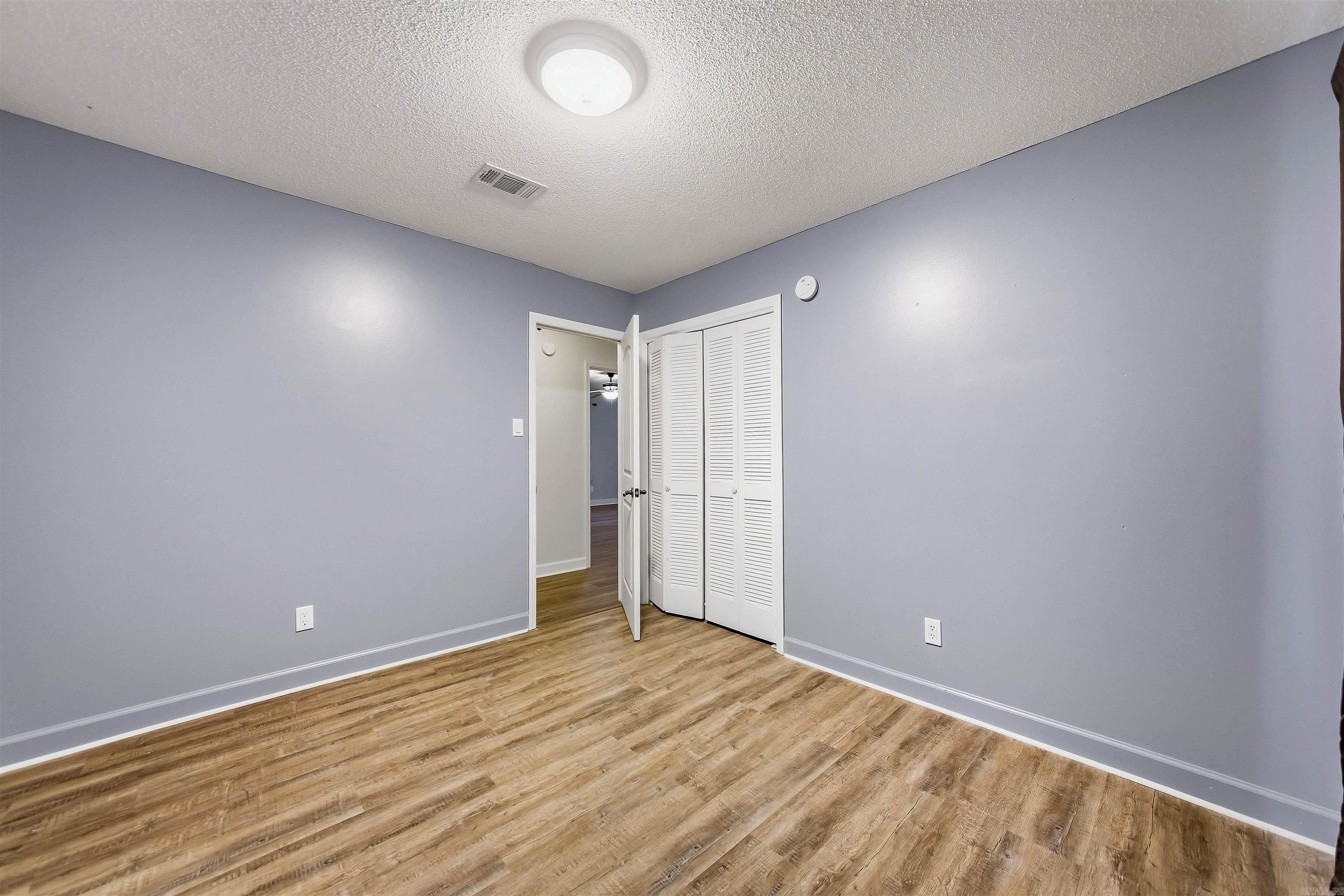 2219 Breckenridge Dr Property Photo 23