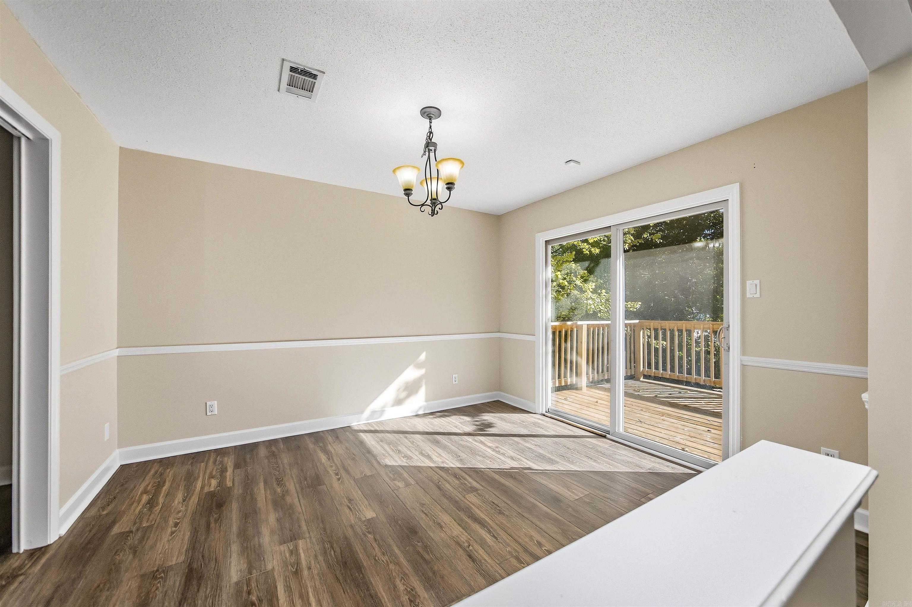 2219 Breckenridge Dr Property Photo 25