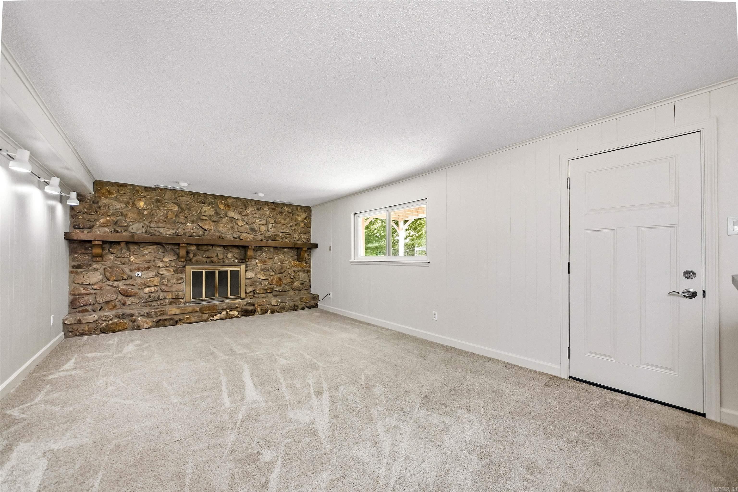 2219 Breckenridge Dr Property Photo 27