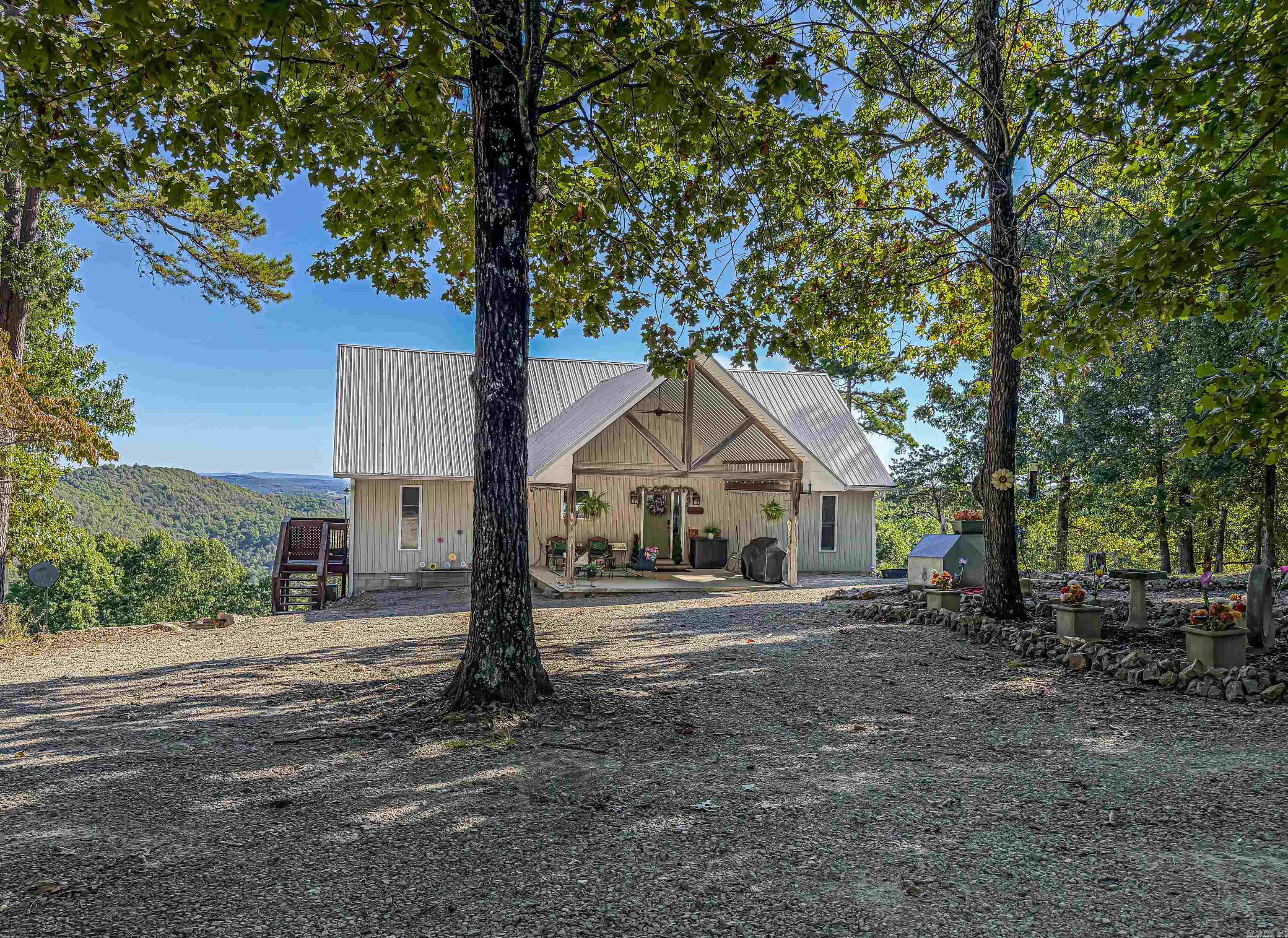 3276 Mc 6061 Property Photo 1