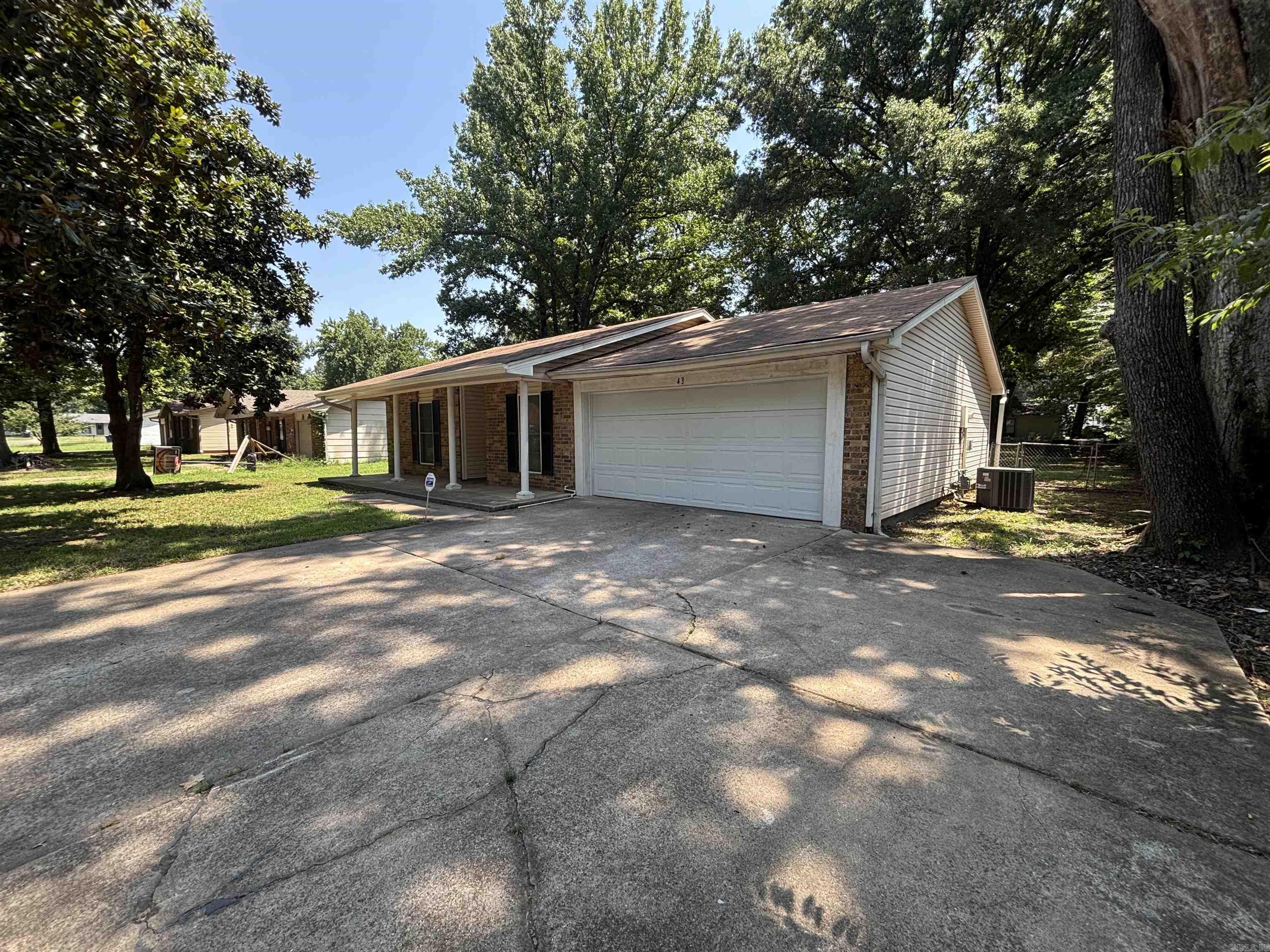 43 Meadowlark Drive Property Photo 2