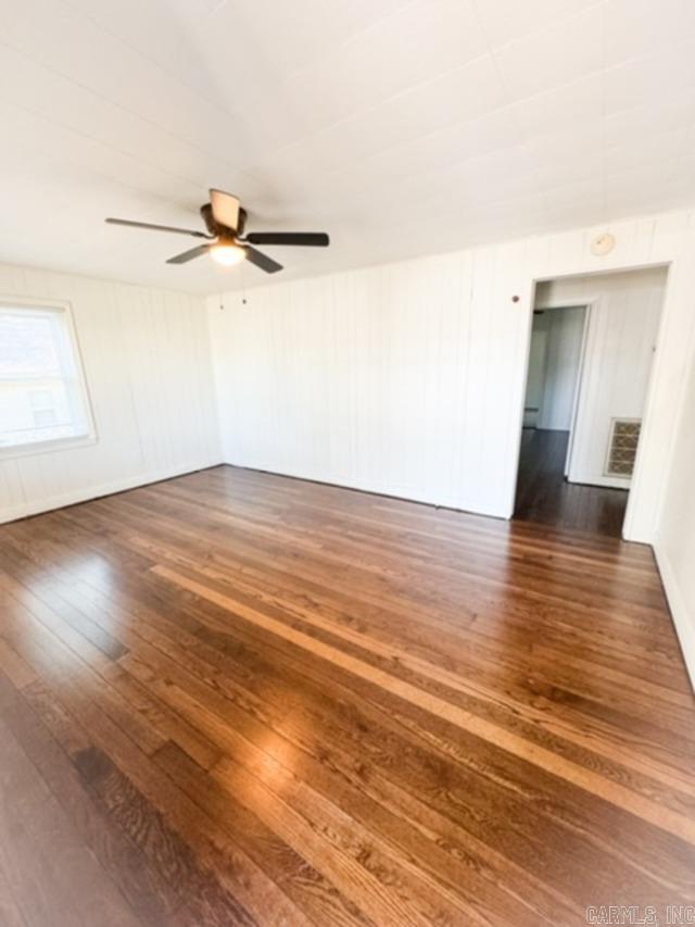 1020 W Ashley Property Photo 6