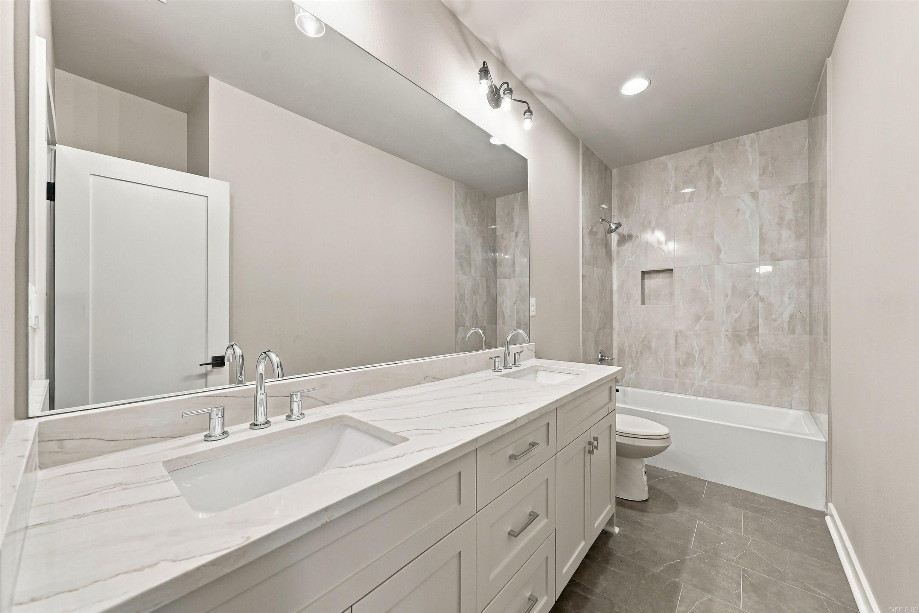 146 Kinley Loop Property Photo 42
