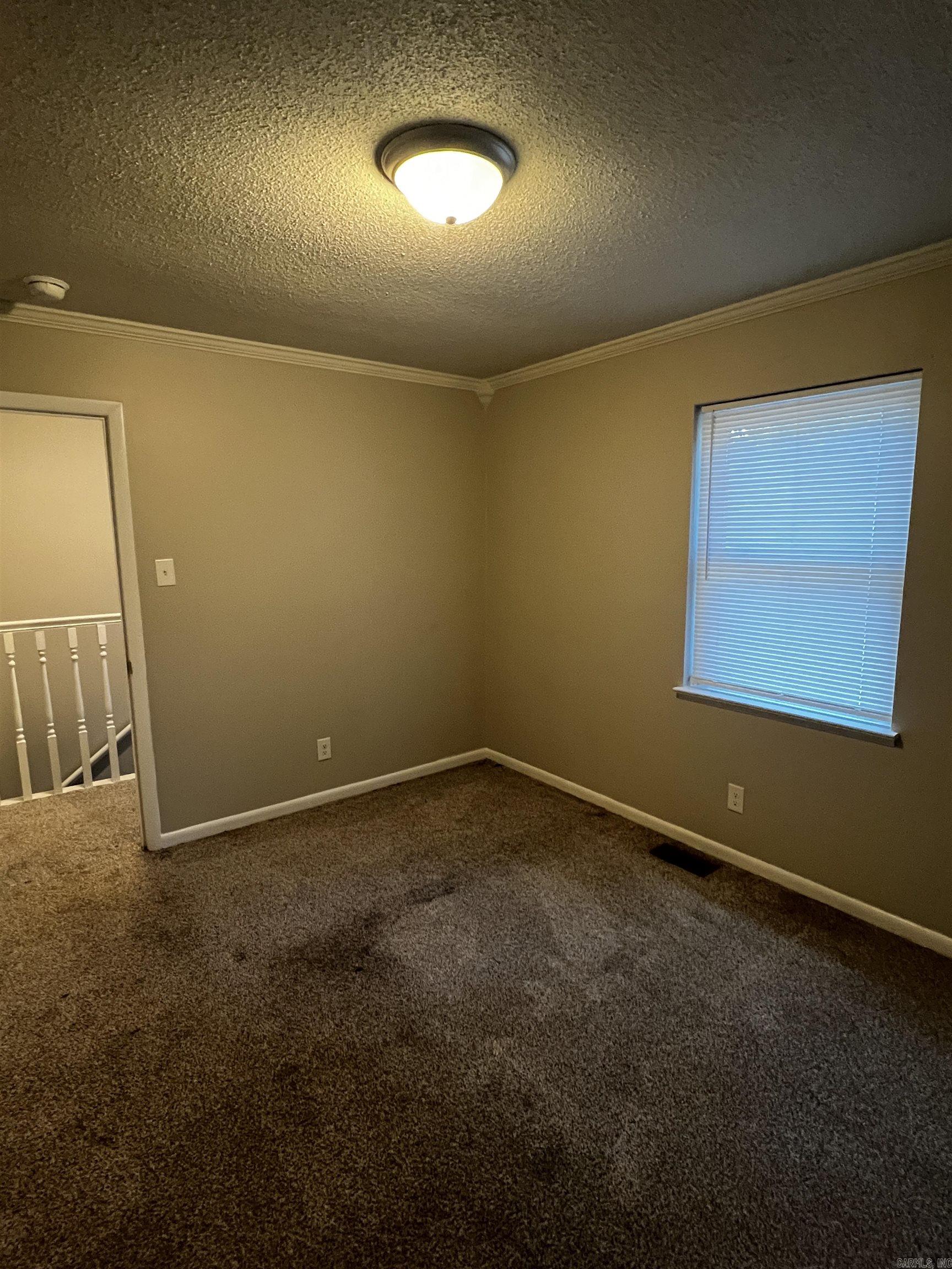 7012 Comanche Drive Property Photo 14