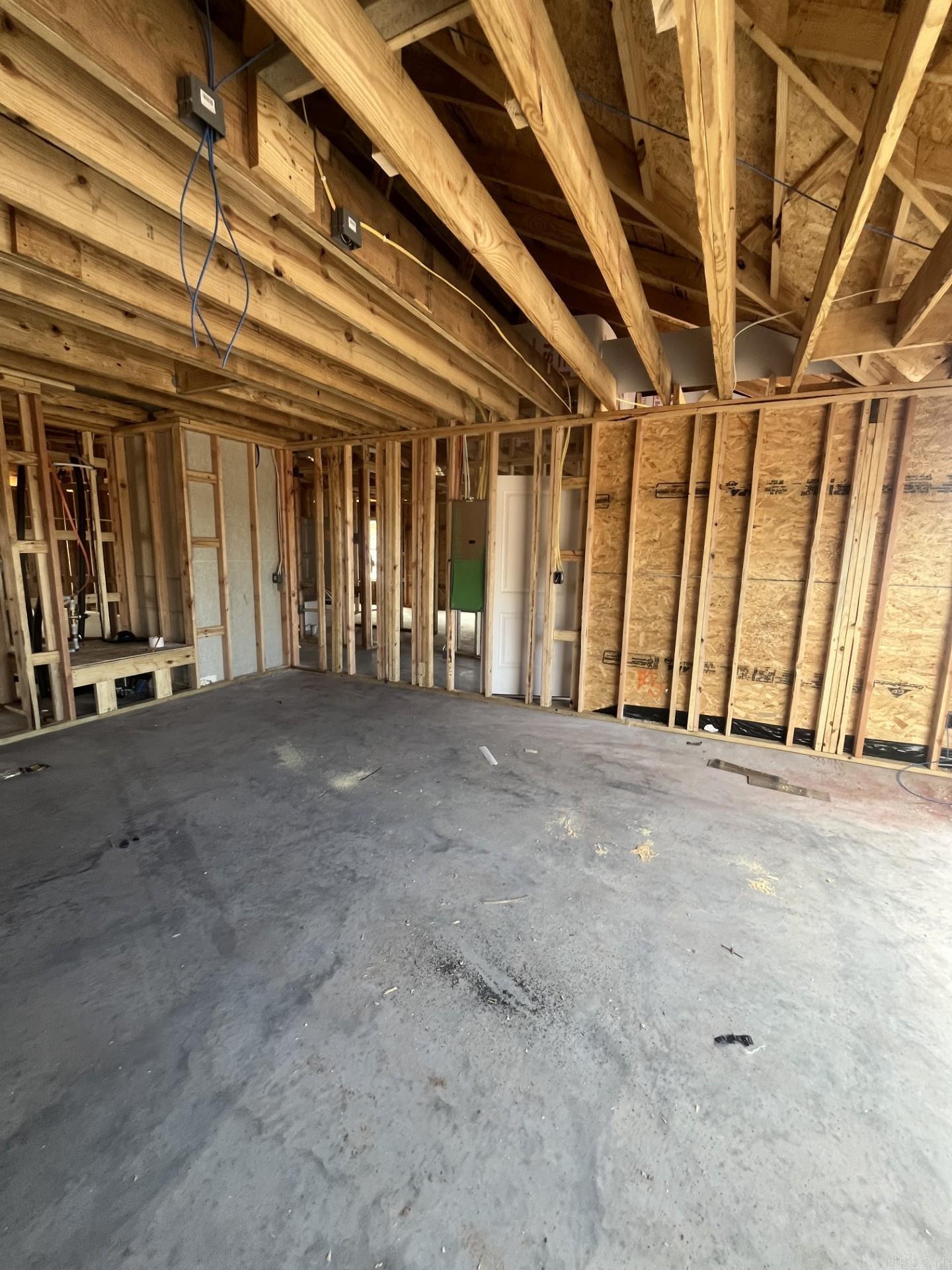 1664 Rambling Brook Drive Property Photo 4