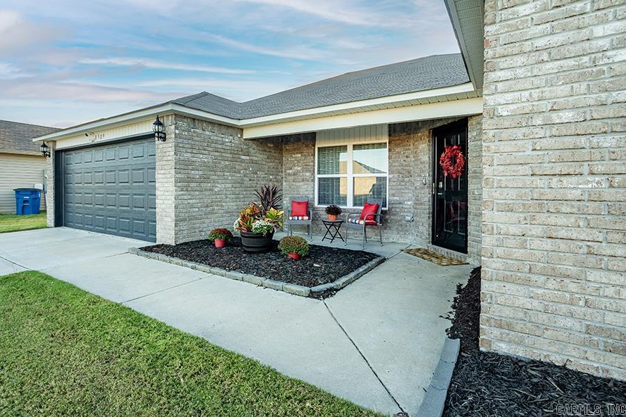 8309 Donna Drive Property Photo 4