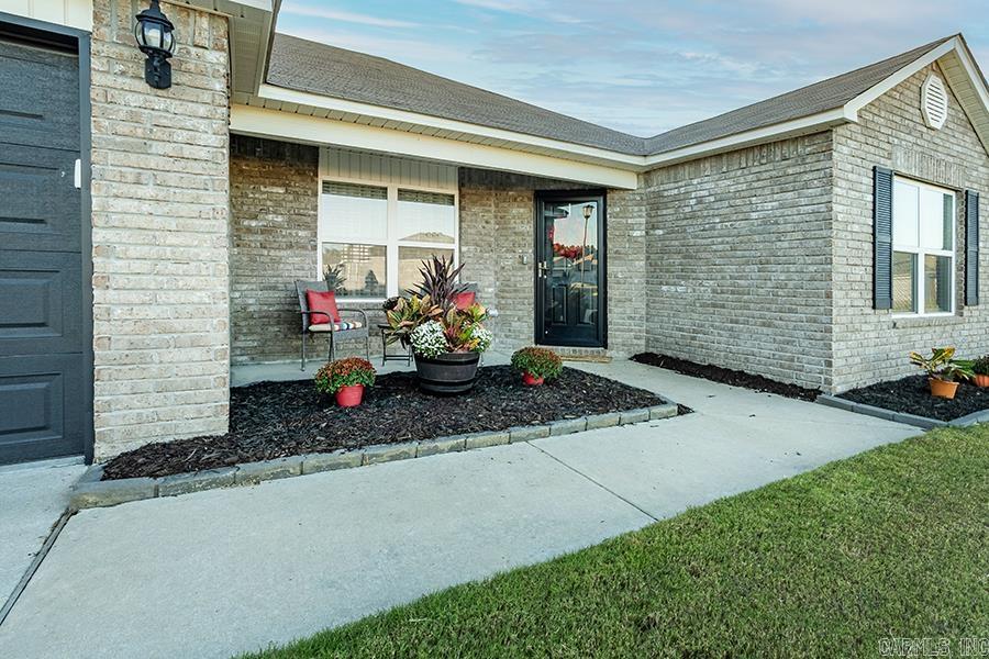 8309 Donna Drive Property Photo 5