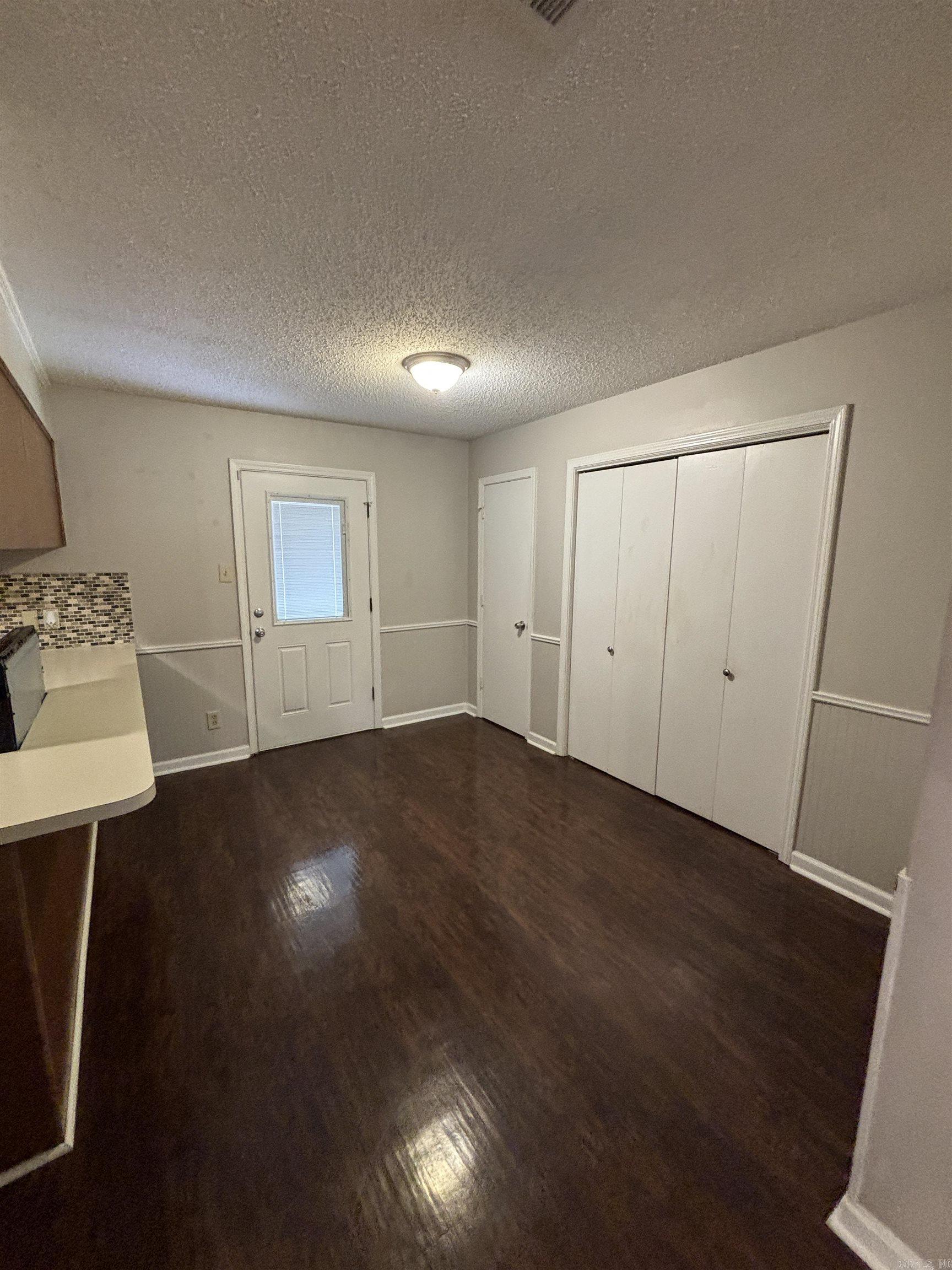 238 Briarpatch Lane Property Photo 7