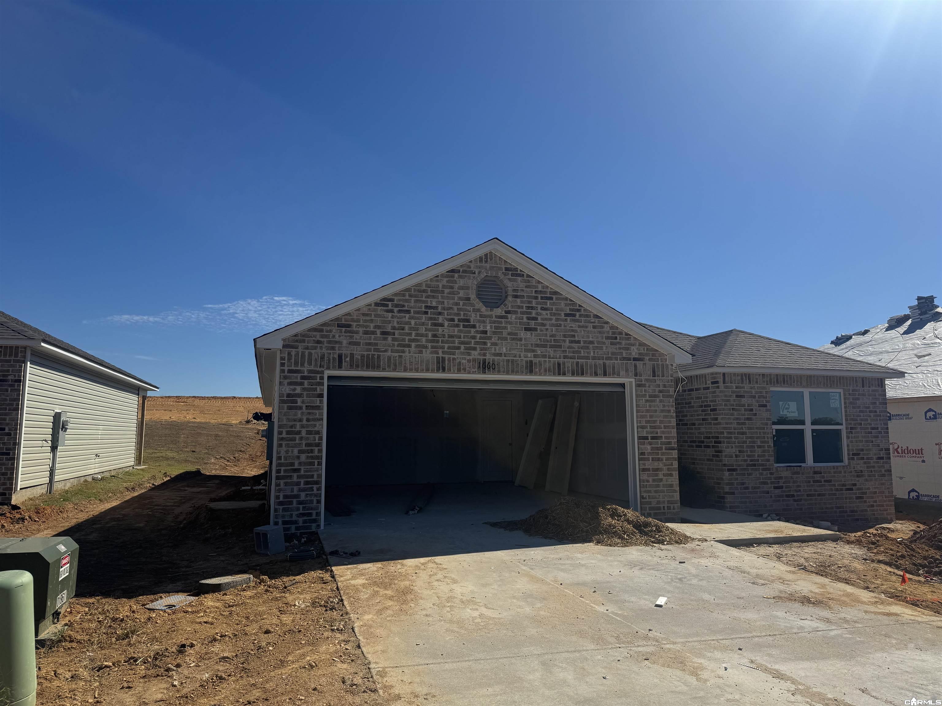 1660 Rambling Brook Drive Property Photo 1