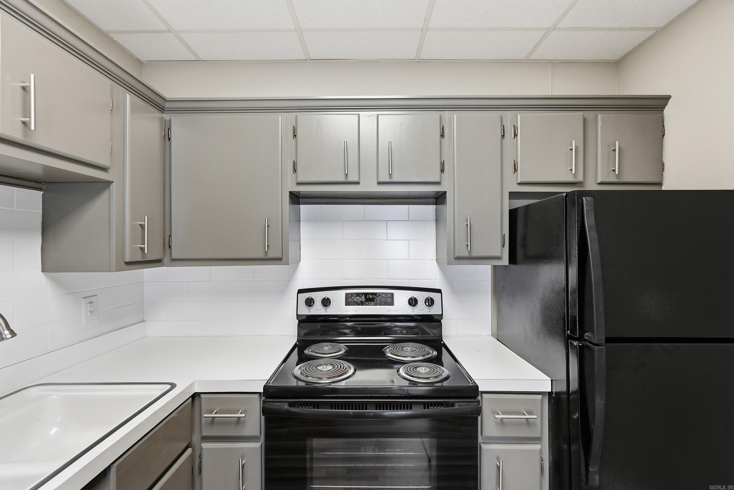 107 E Wilbur D Mills Avenue Property Photo 12