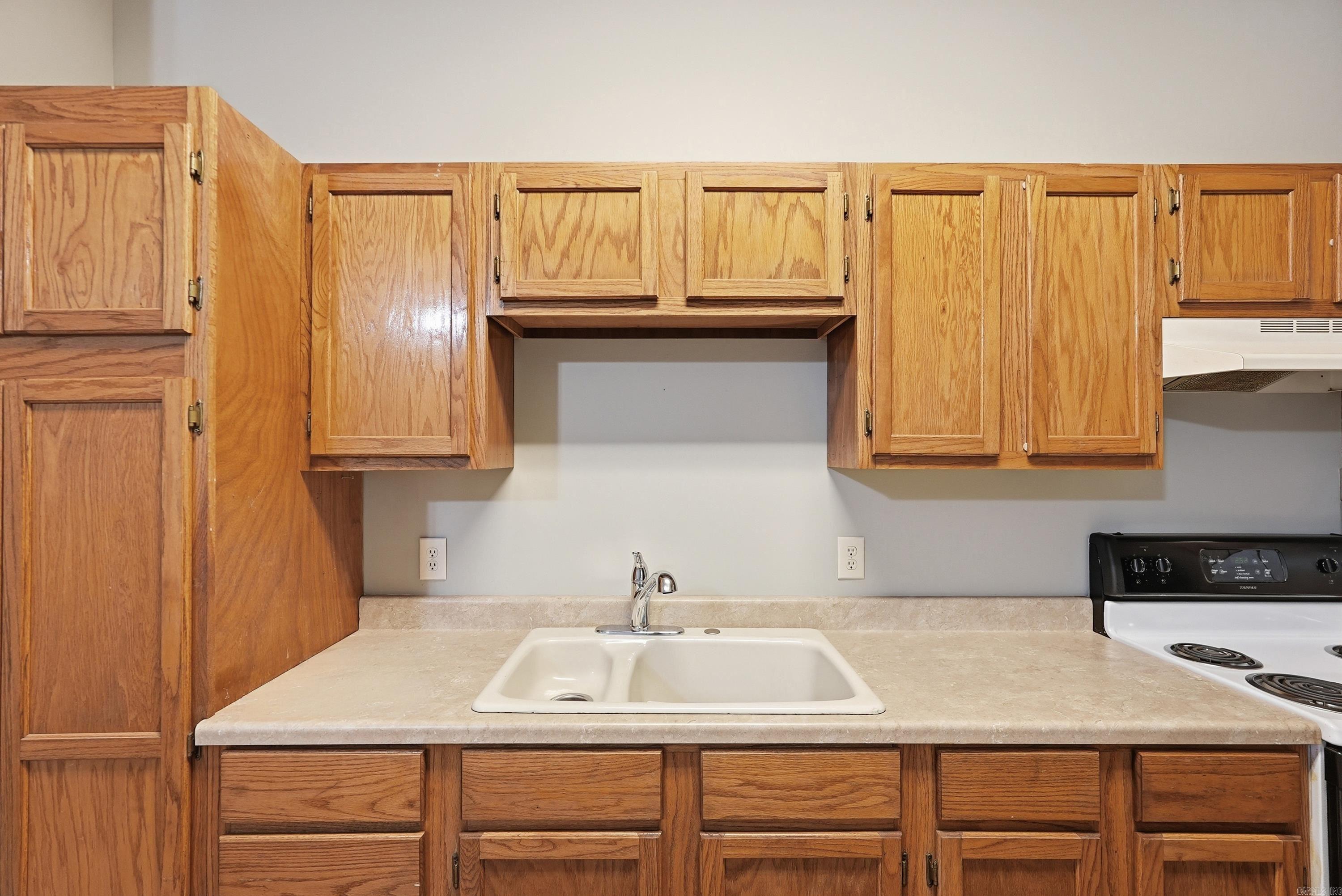 107 E Wilbur D Mills Avenue Property Photo 25