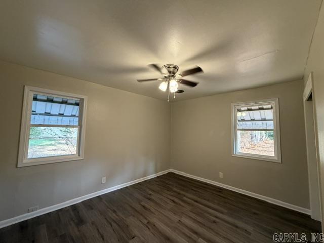 312 E Academy St Property Photo 2