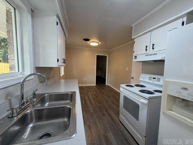 312 E Academy St Property Photo 8