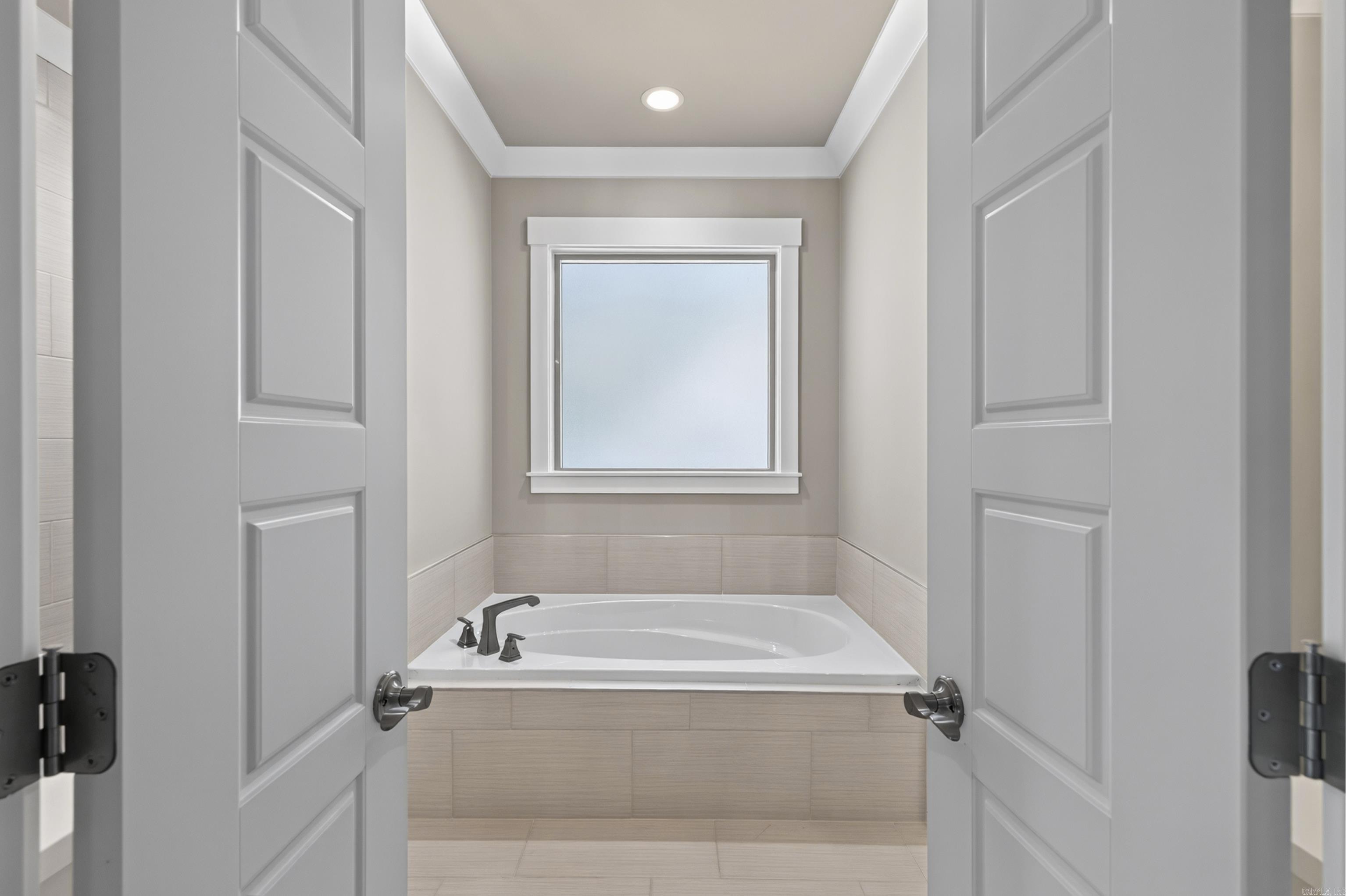 17 Casino Circle Property Photo 20