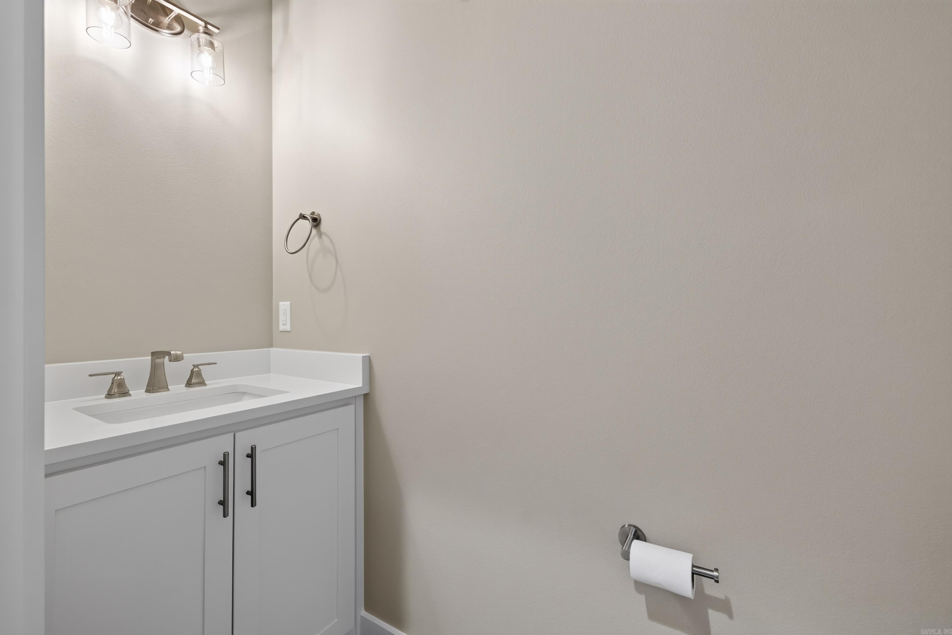17 Casino Circle Property Photo 36