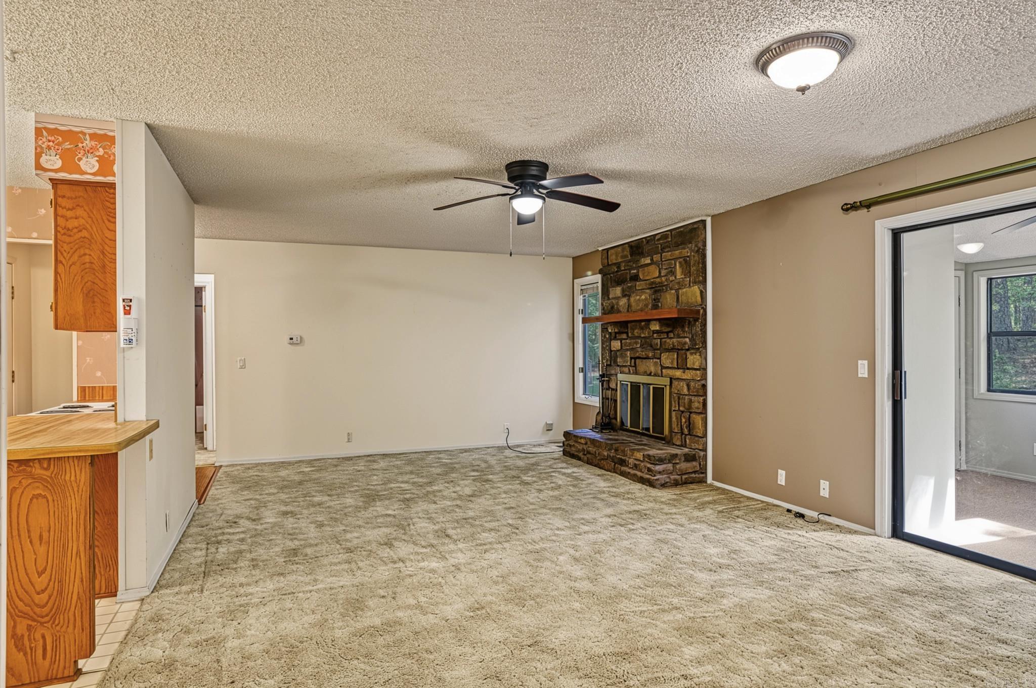 6 Vilaseca Lane Property Photo 4