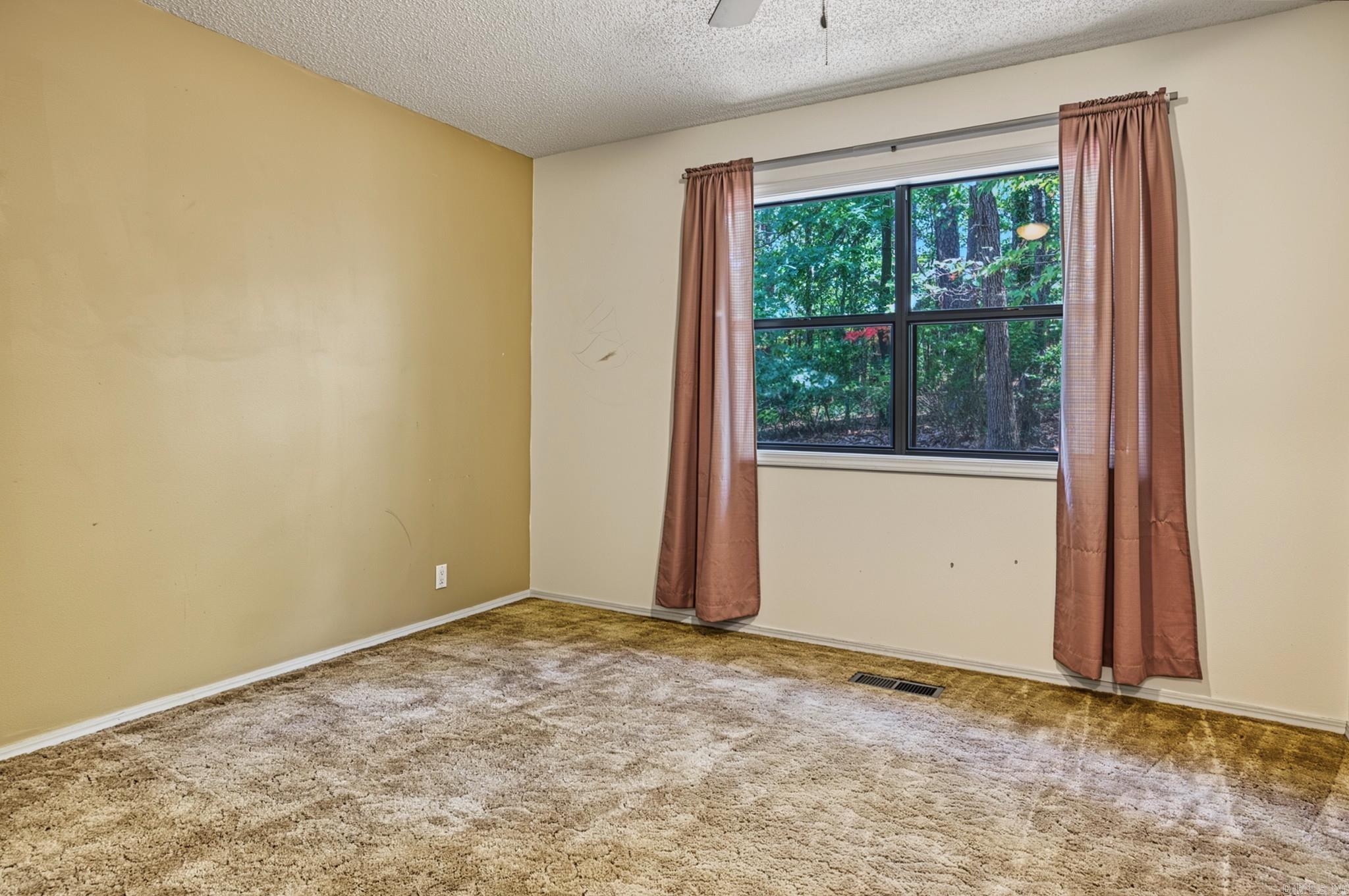 6 Vilaseca Lane Property Photo 13