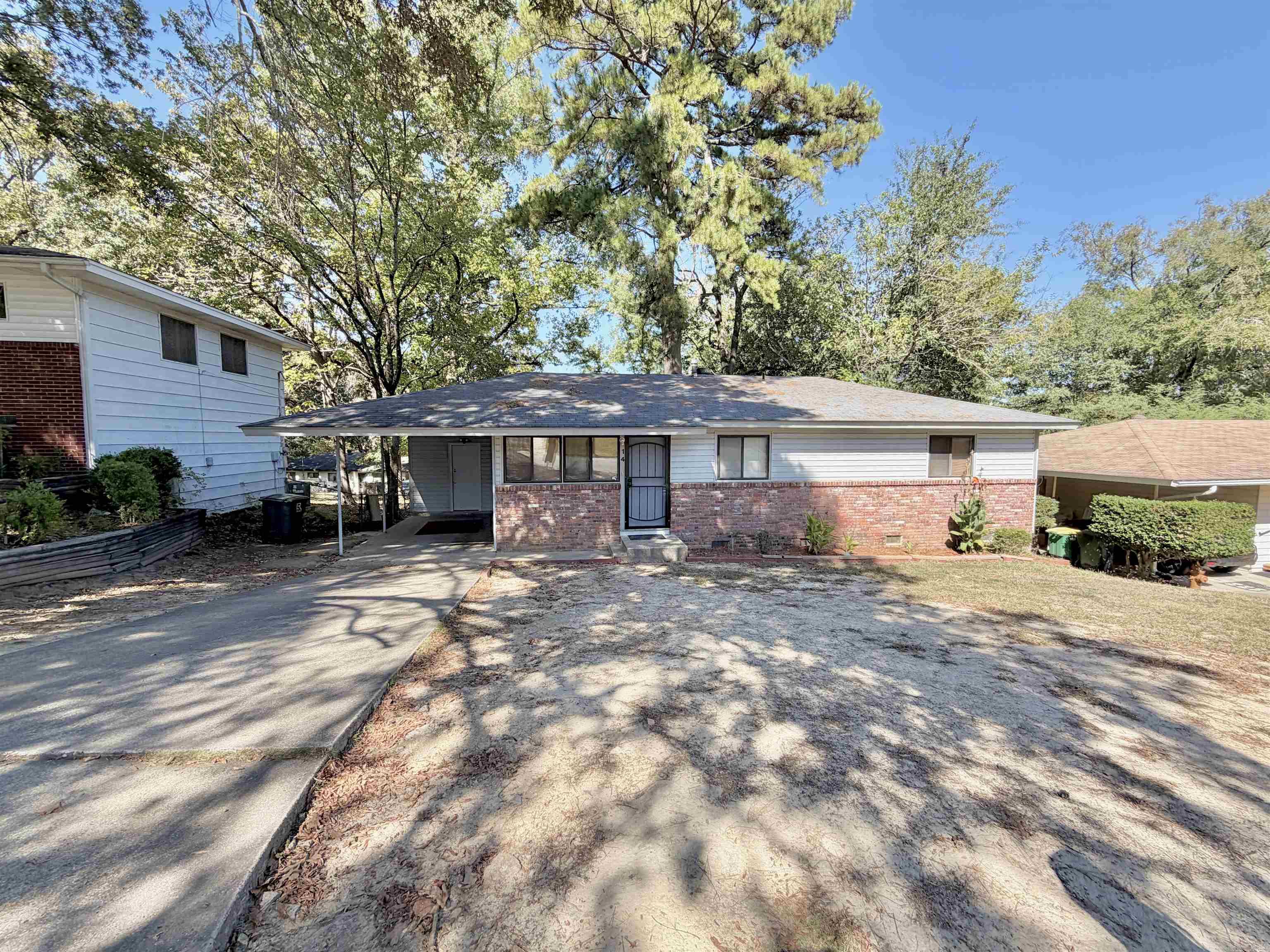 14 Southmont Drive Property Photo 23