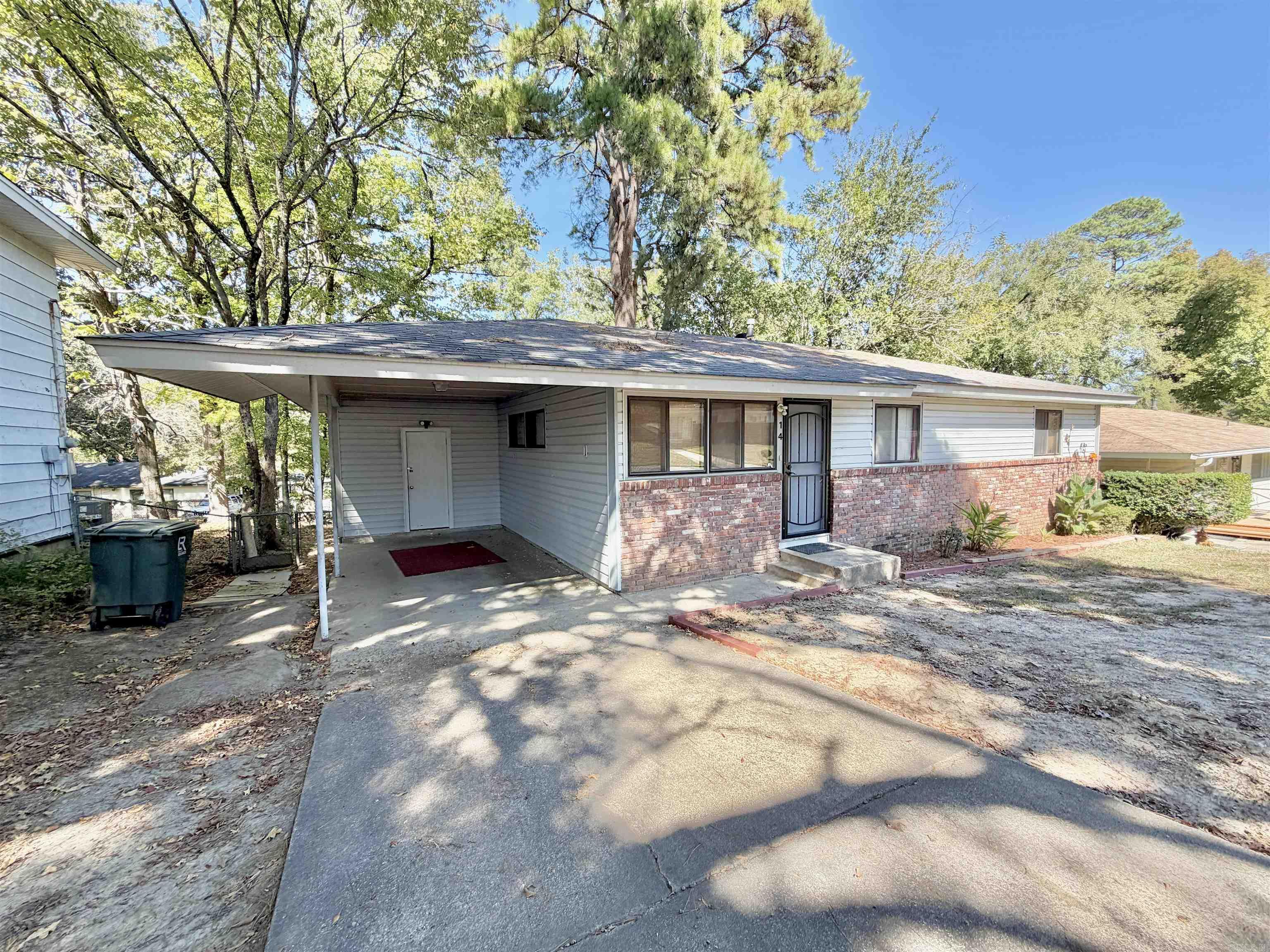 14 Southmont Drive Property Photo 25