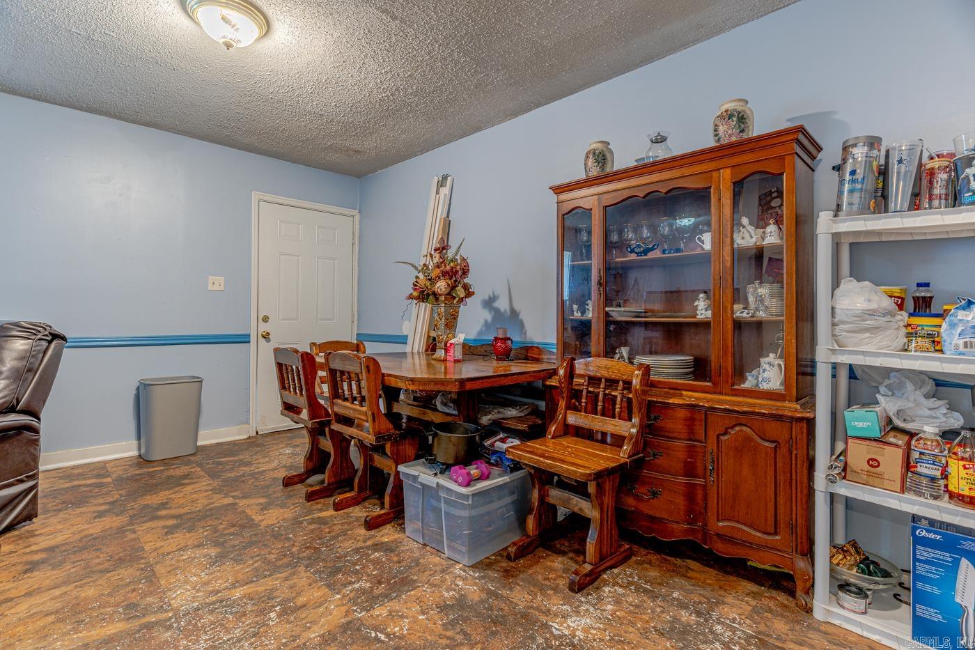 205 Lincoln Street Property Photo 12