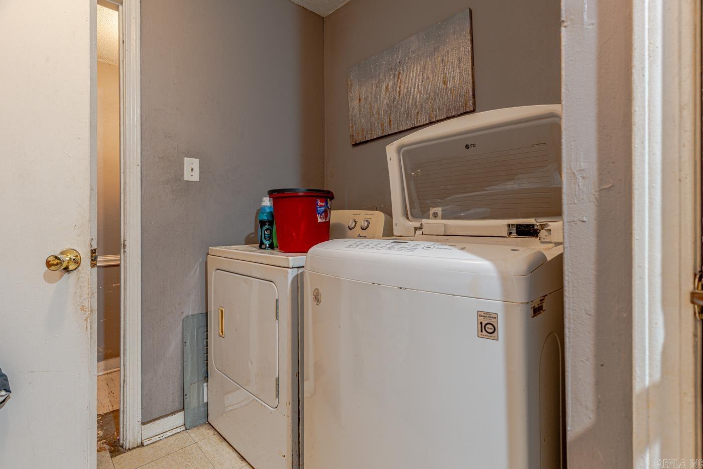 205 Lincoln Street Property Photo 21