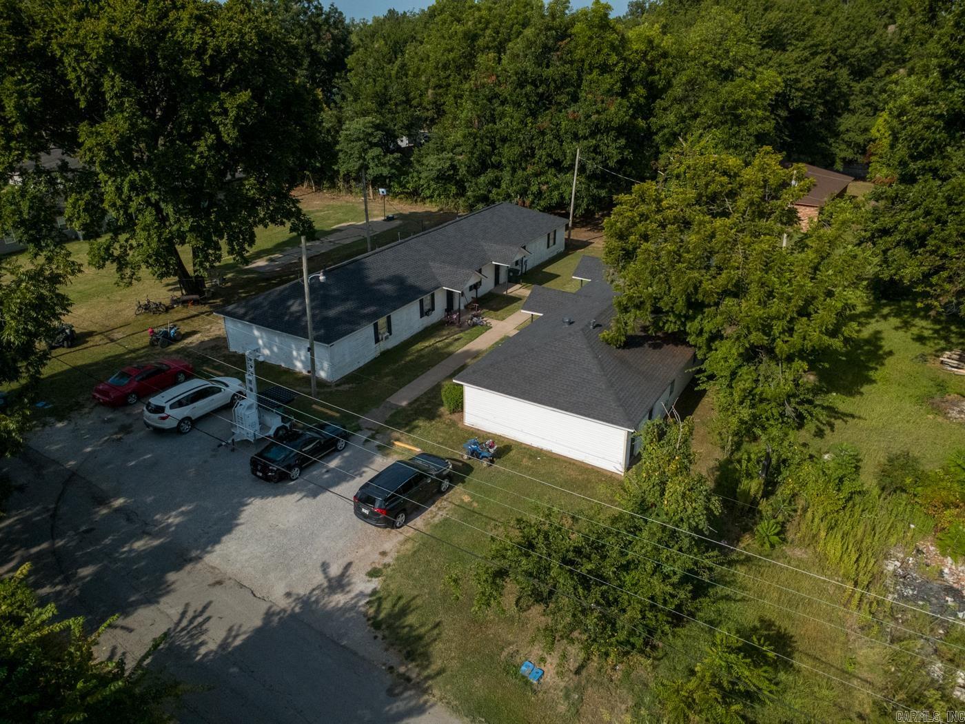 205 Lincoln Street Property Photo 29