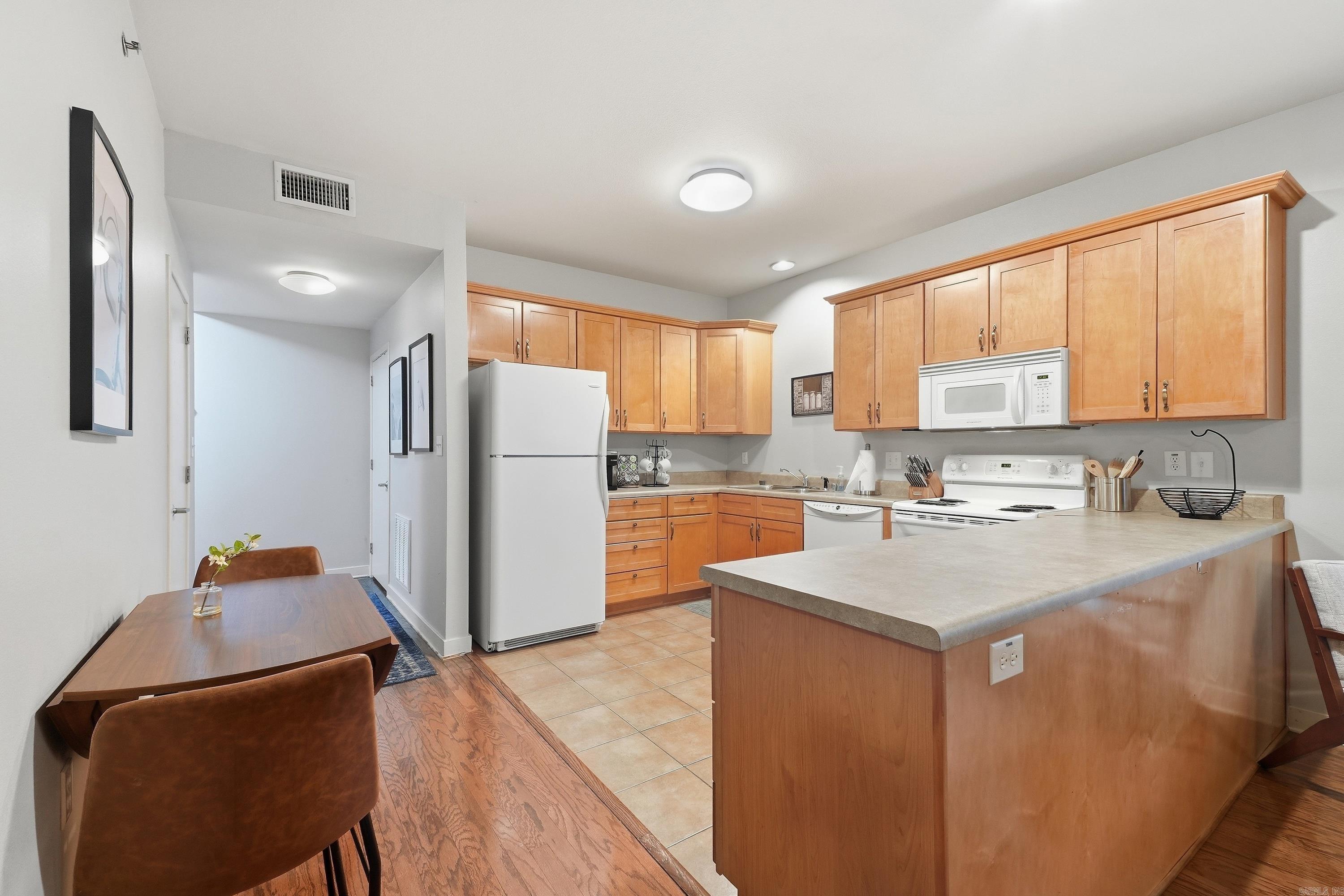 515 E Capitol Avenue 107 Property Photo 21
