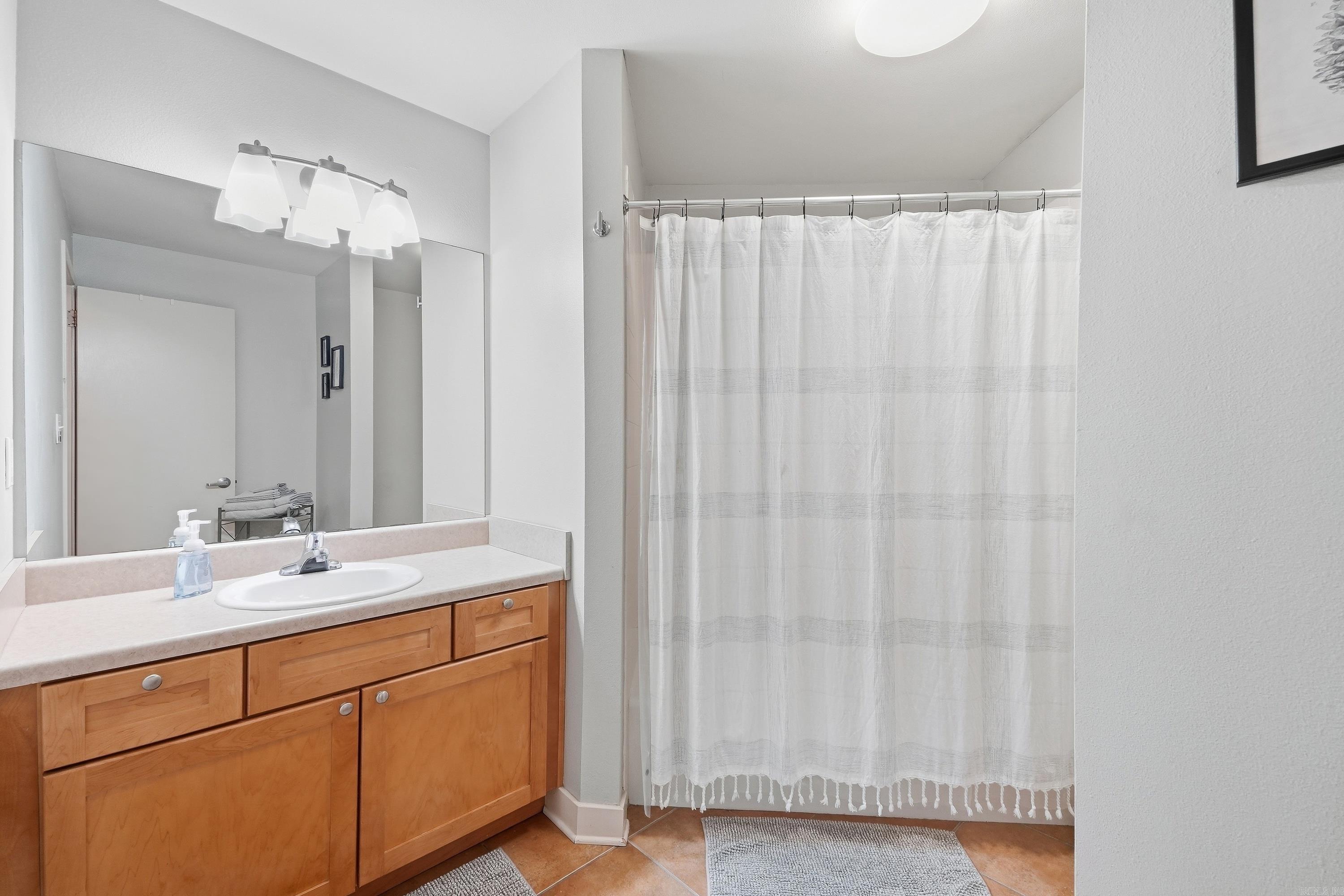 515 E Capitol Avenue 107 Property Photo 23