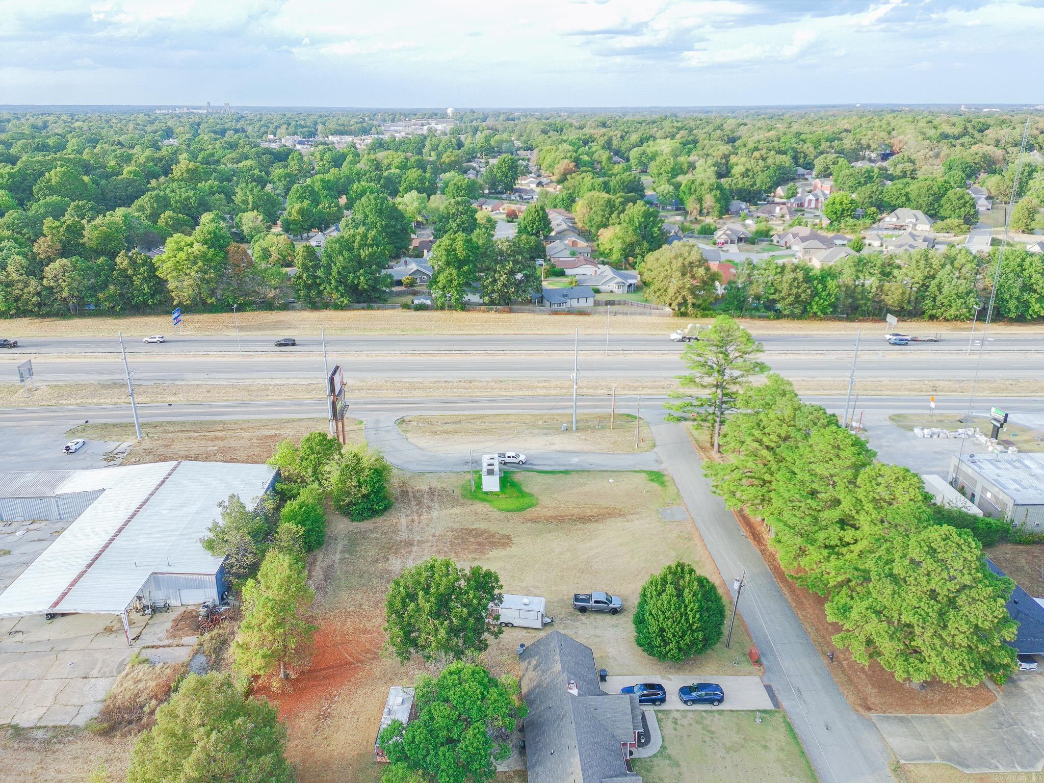 103 W Parker Road Property Photo 1